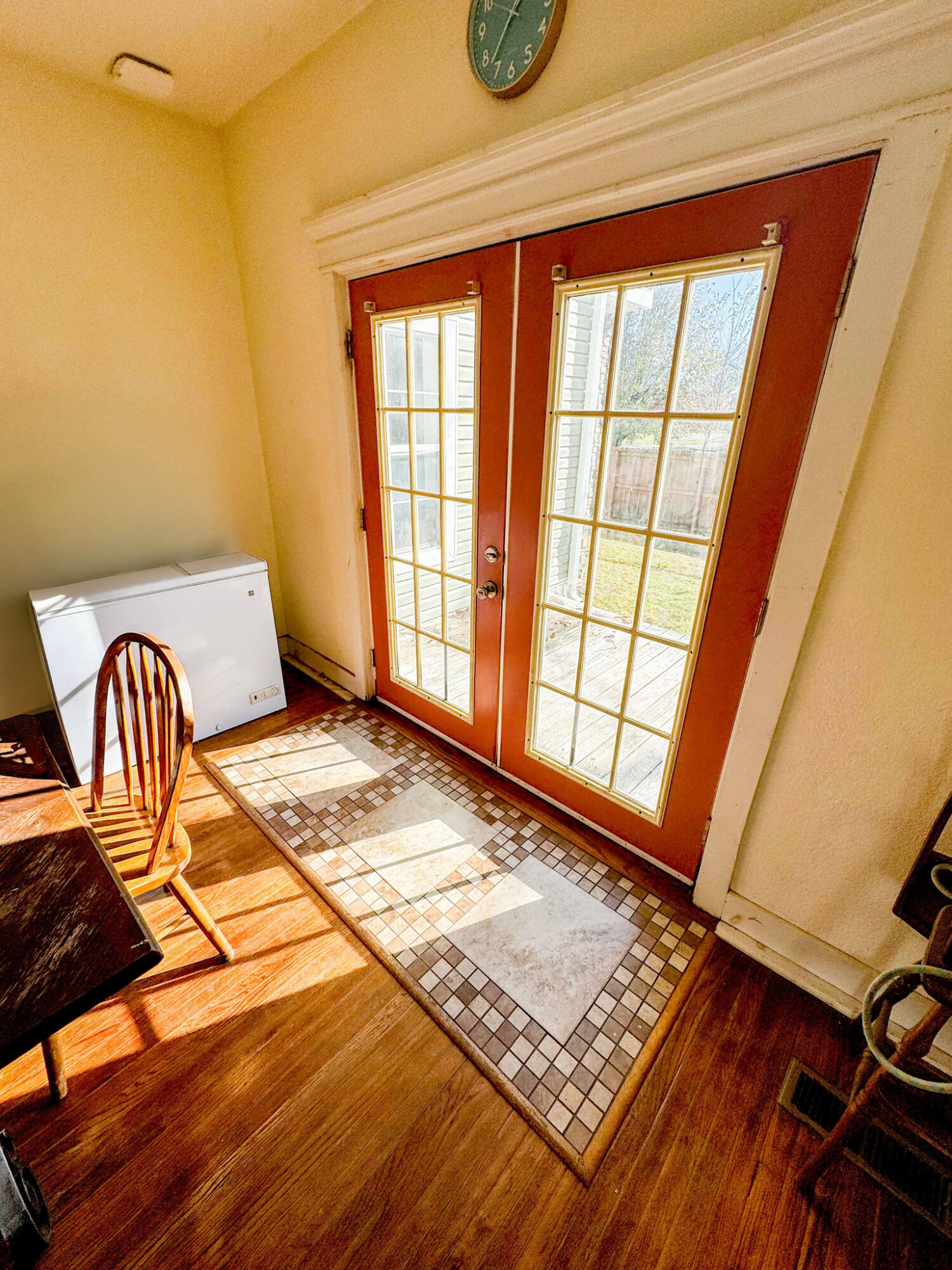 303 Jefferson Street Property Photo 18