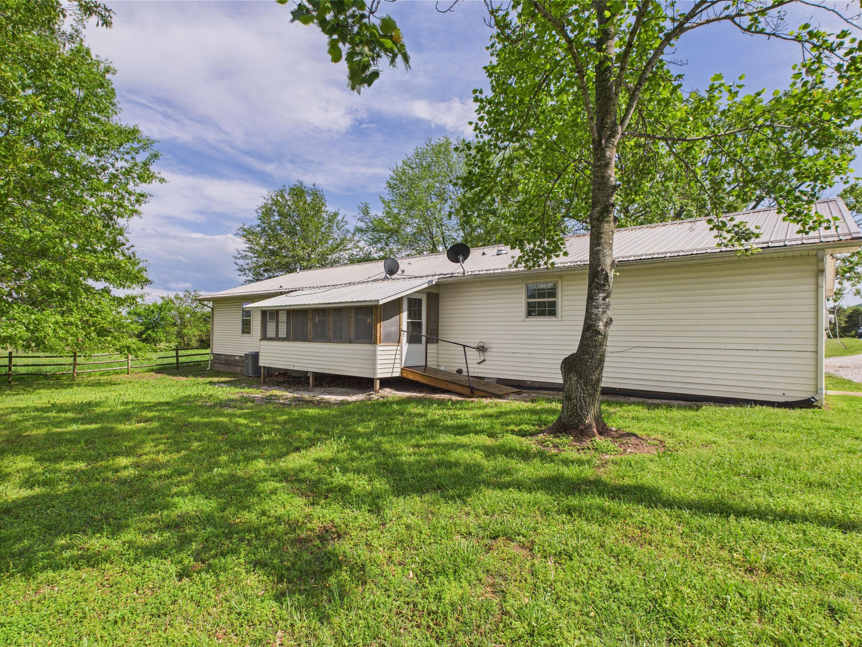 5100 Rail Road West Property Photo 4