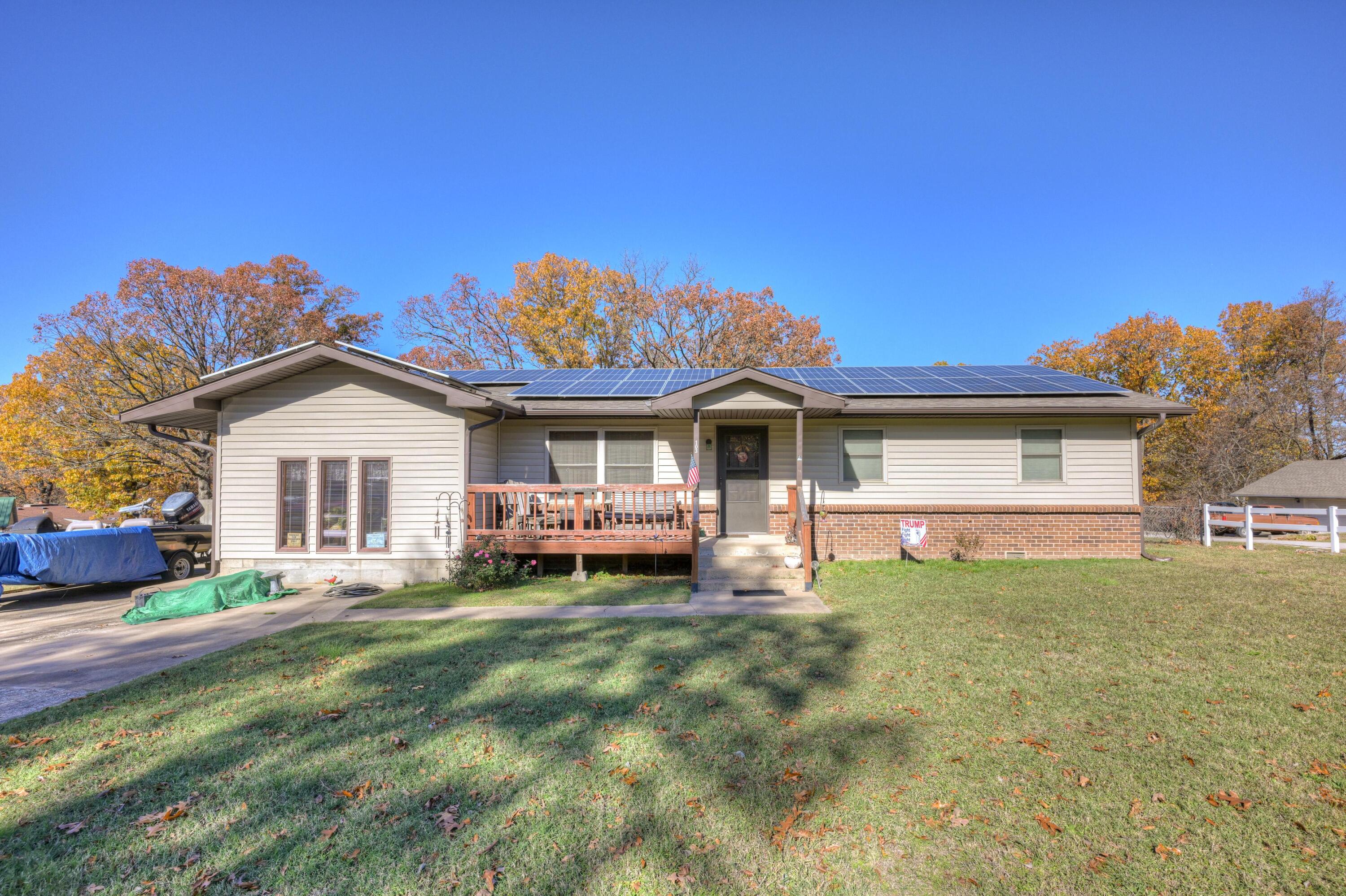 103 Red Fern Road Property Photo