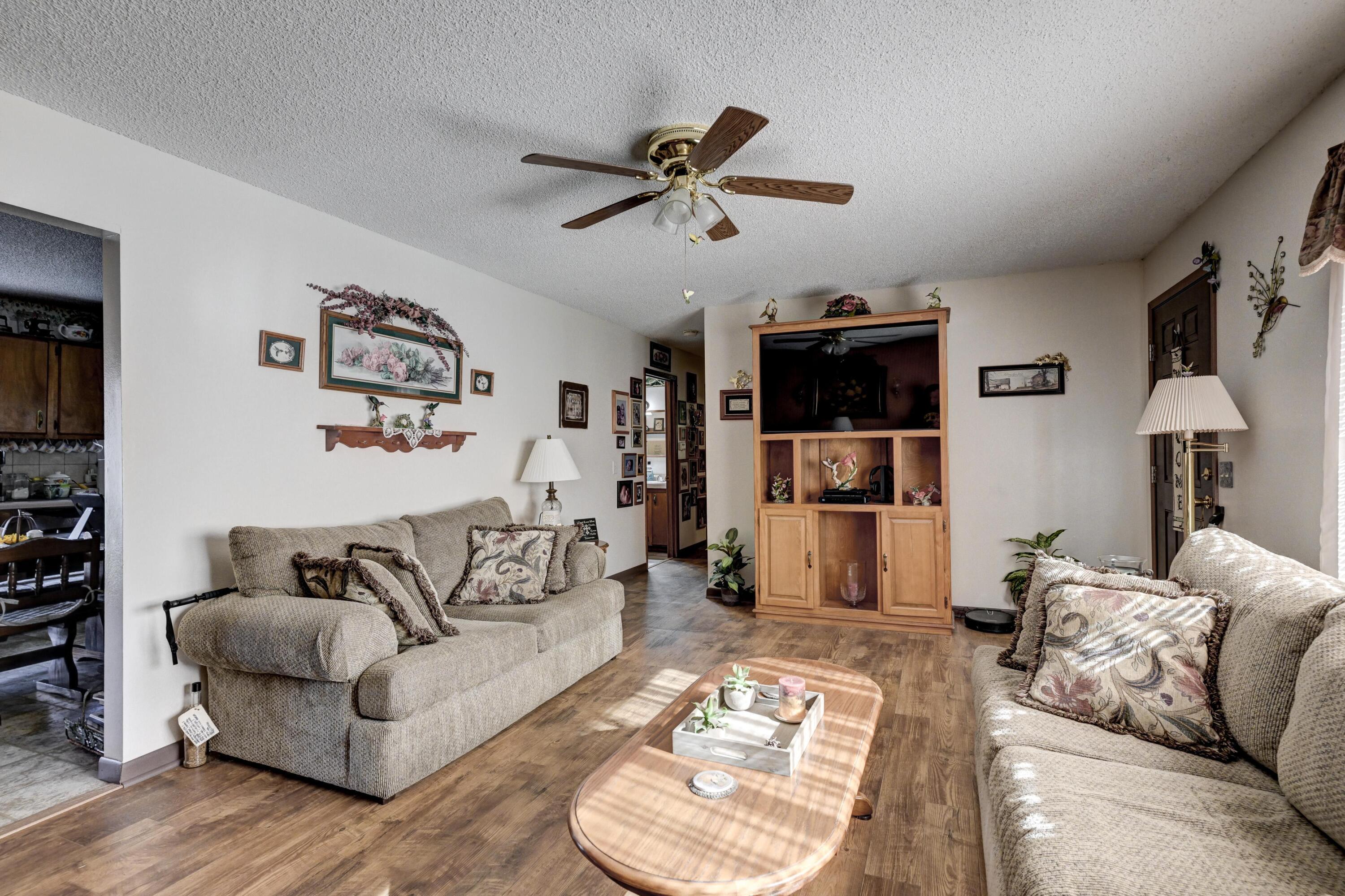 103 Red Fern Road Property Photo 8
