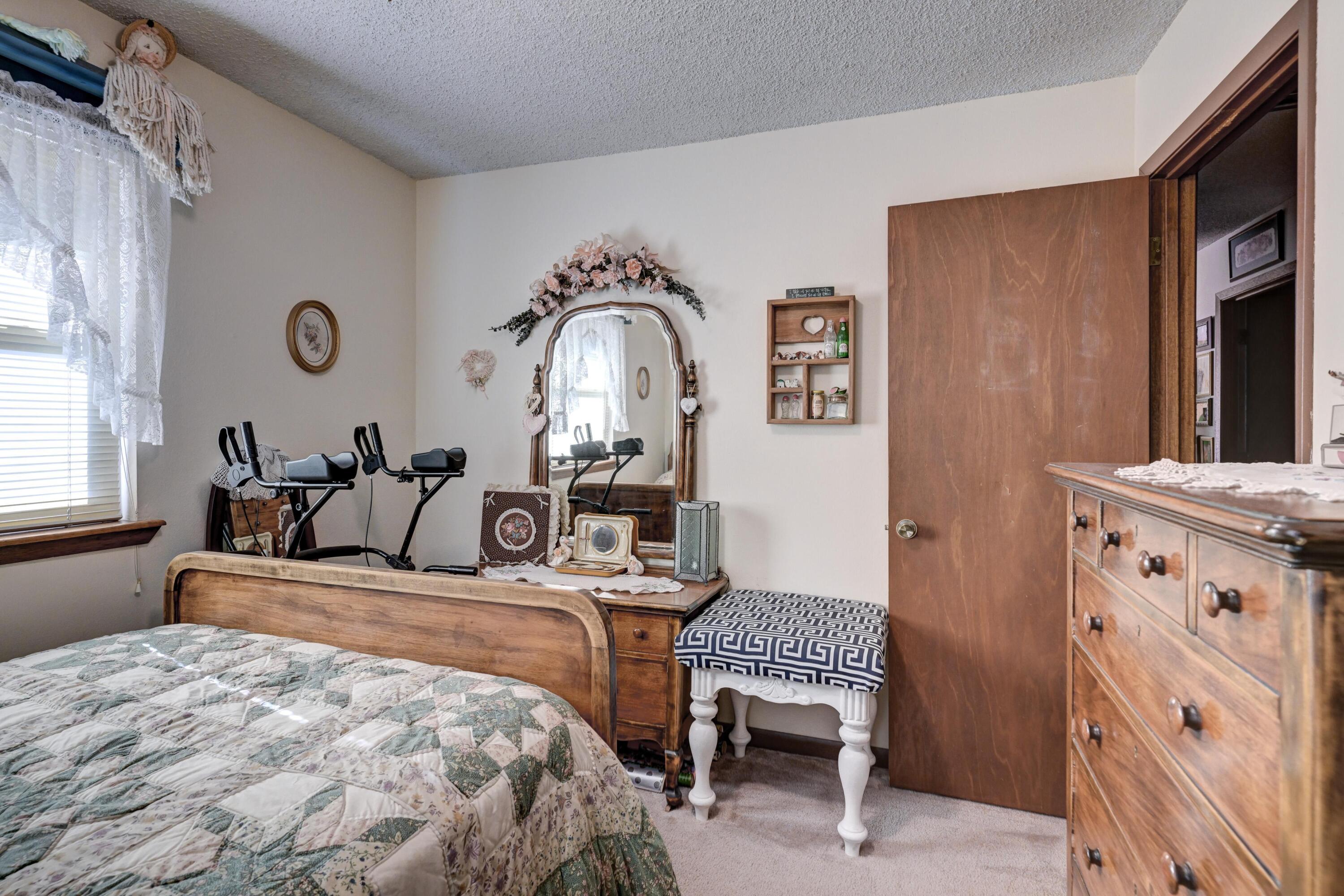 103 Red Fern Road Property Photo 14