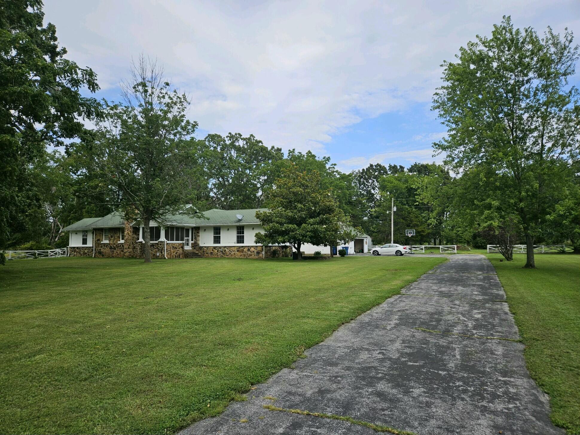 1100 State Highway 125 Property Photo 3