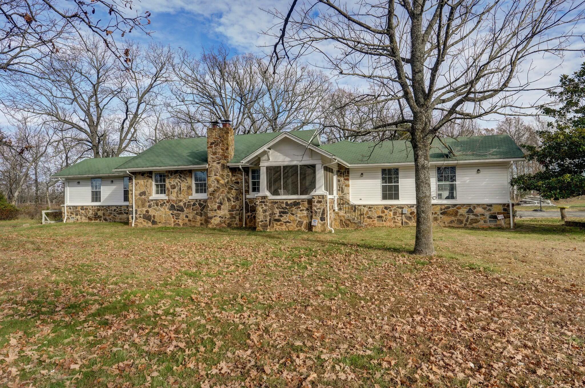 1100 State Highway 125 Property Photo 7