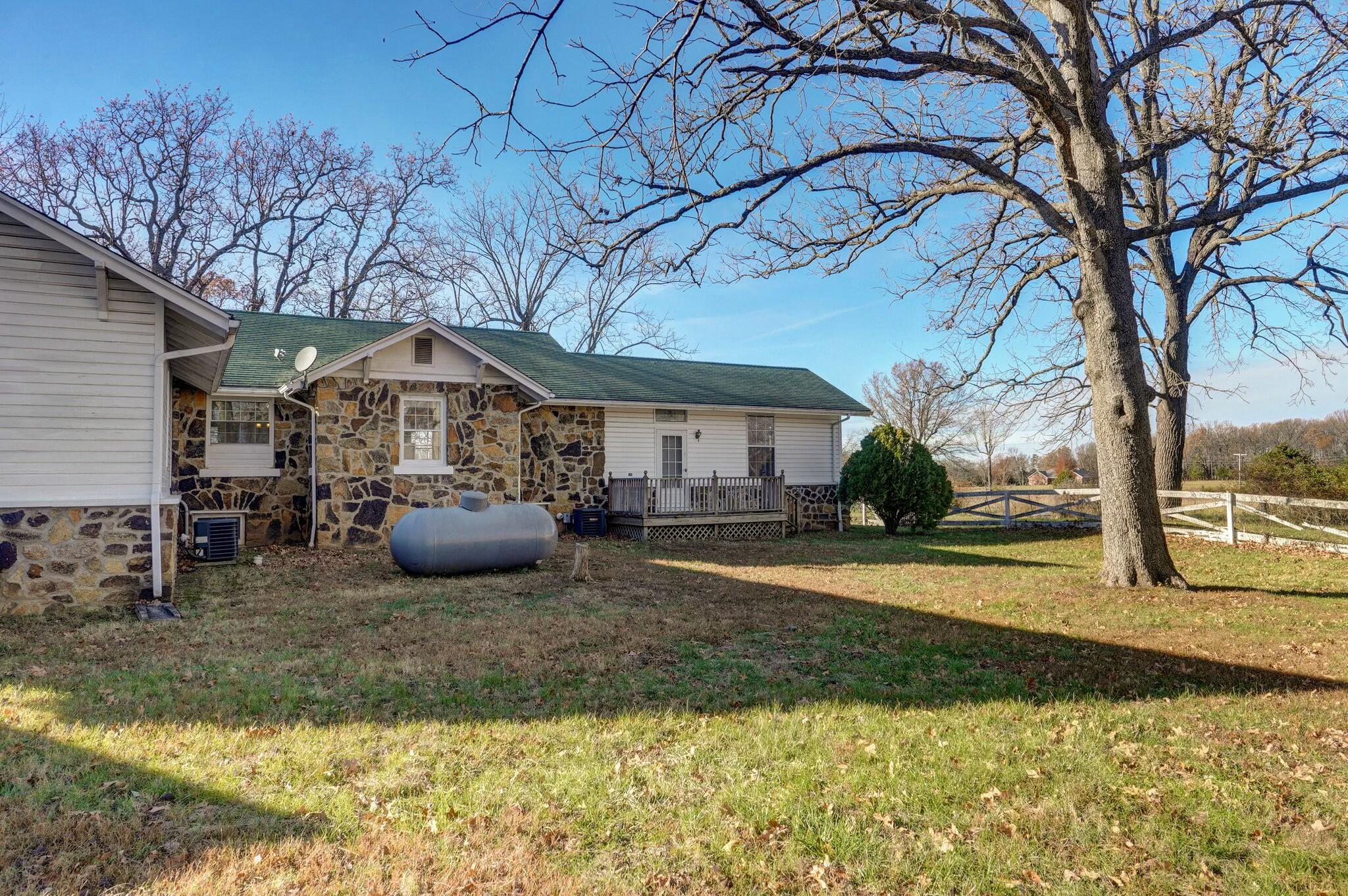1100 State Highway 125 Property Photo 13