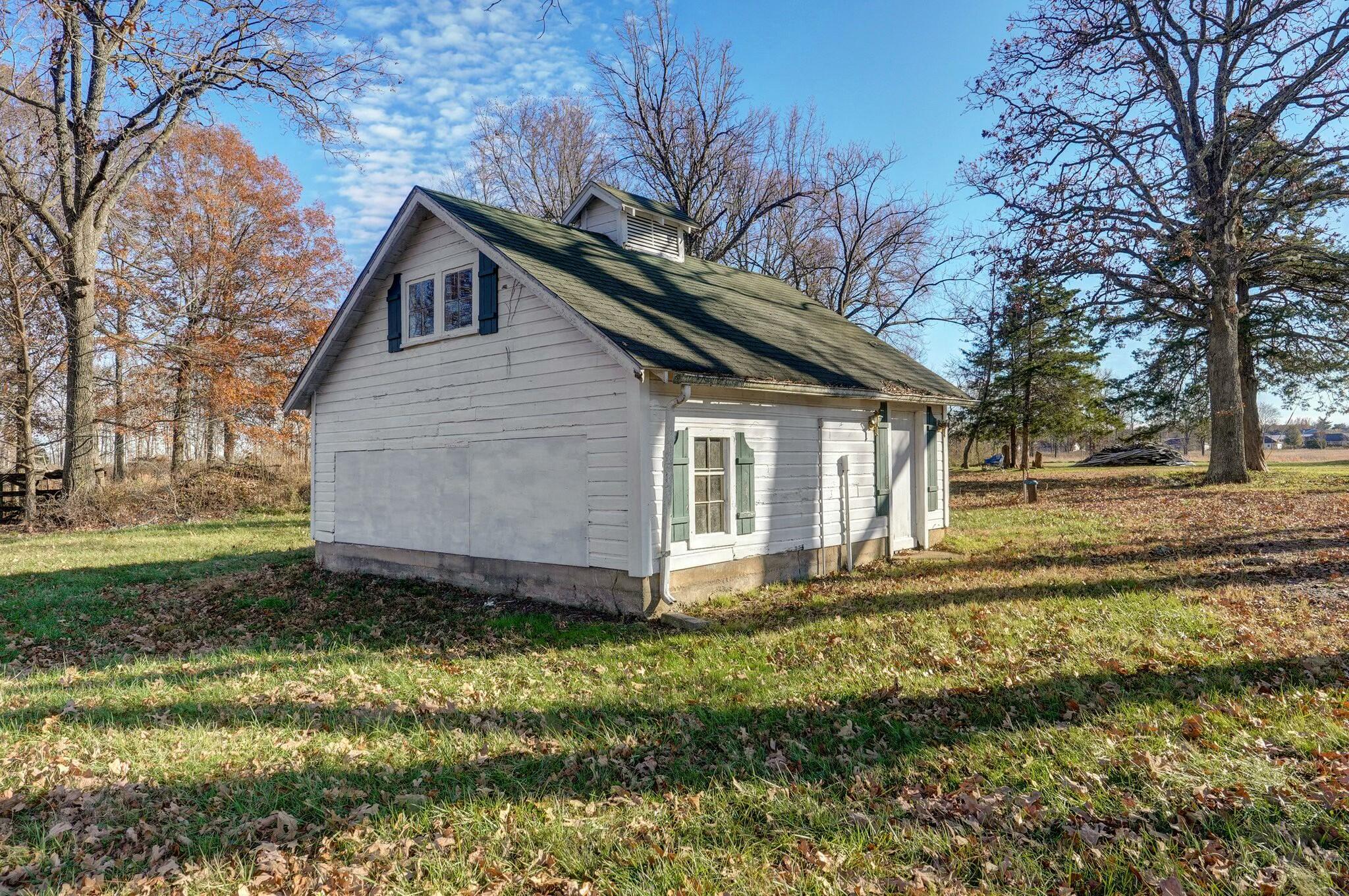 1100 State Highway 125 Property Photo 17
