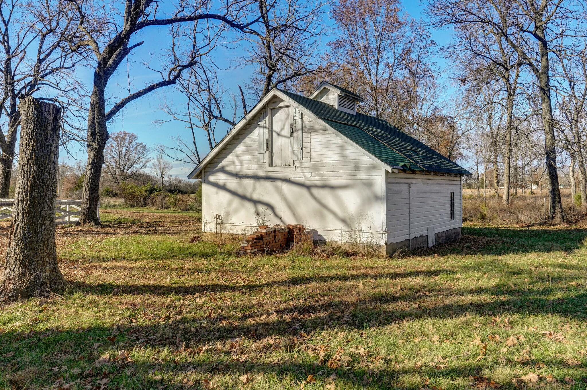 1100 State Highway 125 Property Photo 18