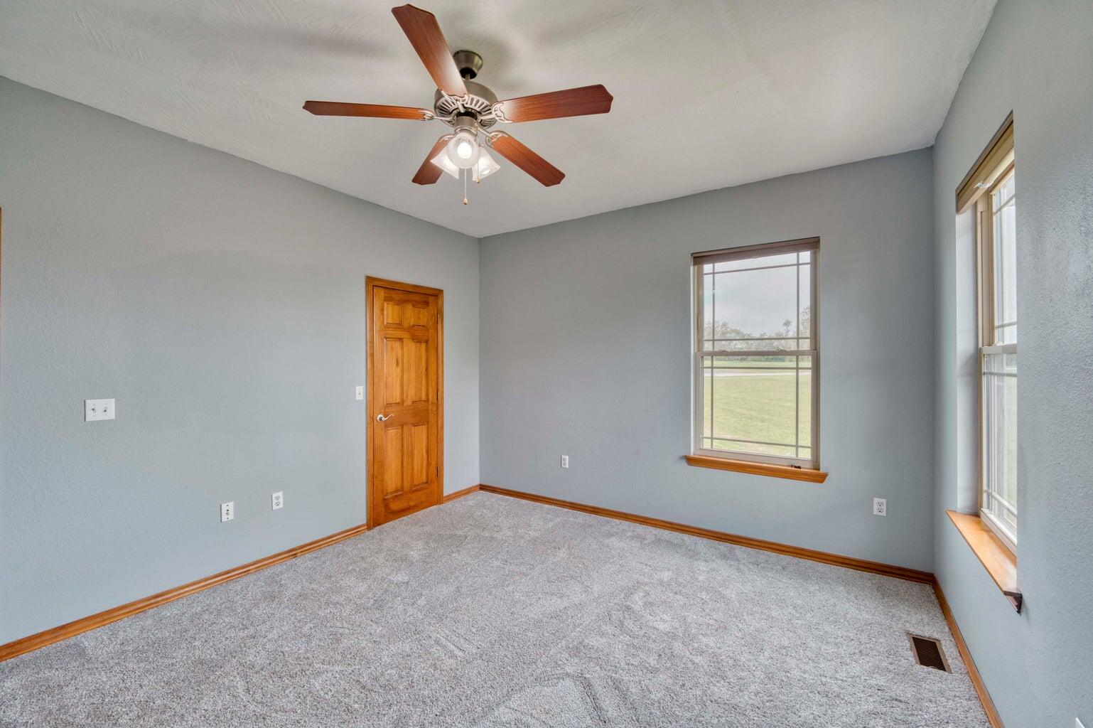290 Quiet Acres Drive Property Photo 21