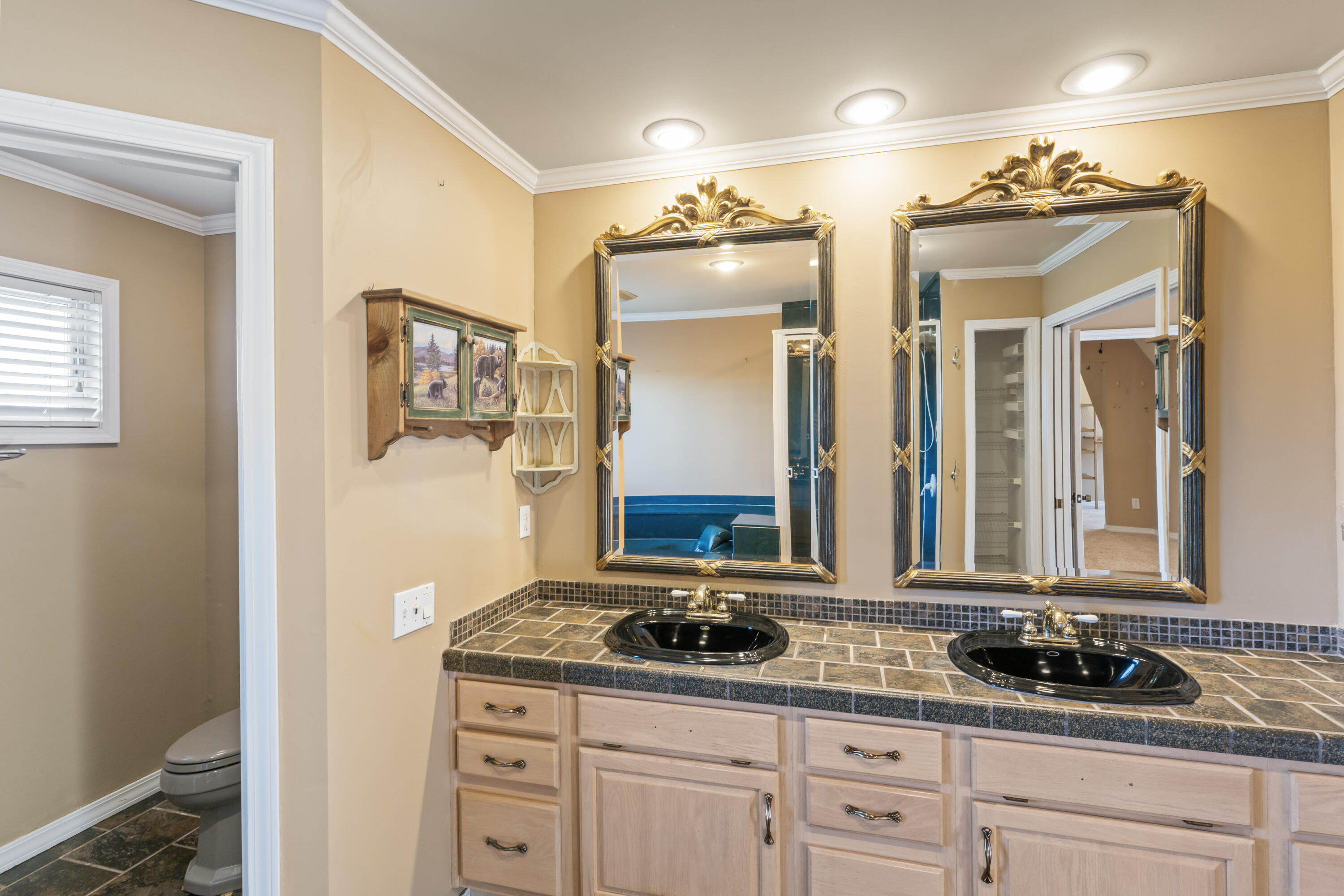 710 Wallen Bluff Drive Property Photo 23
