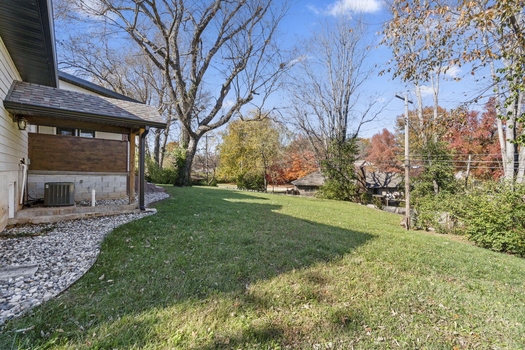 2237 East Edgewood Street Property Photo 34