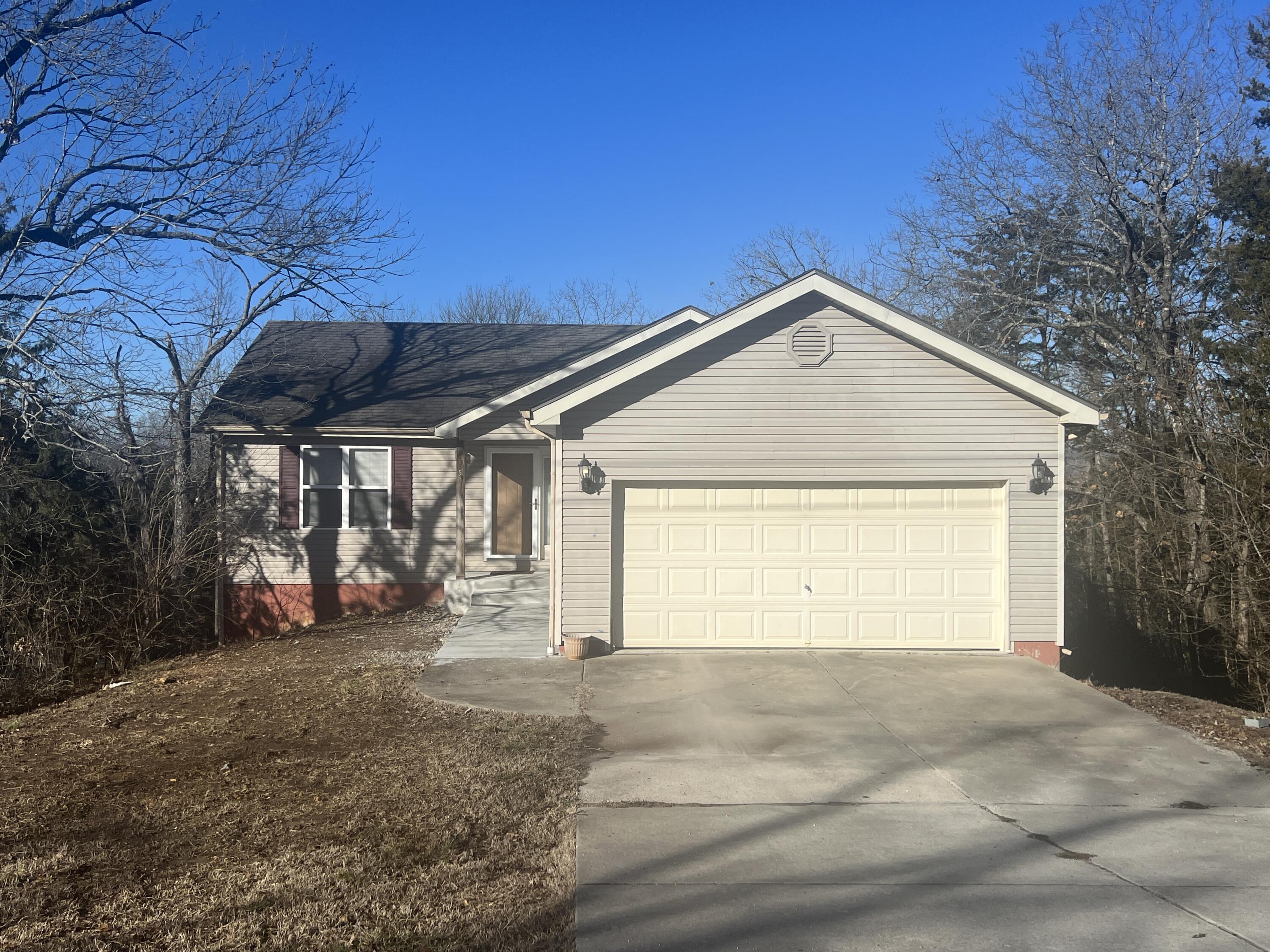 5058 Greenwood Drive Property Photo