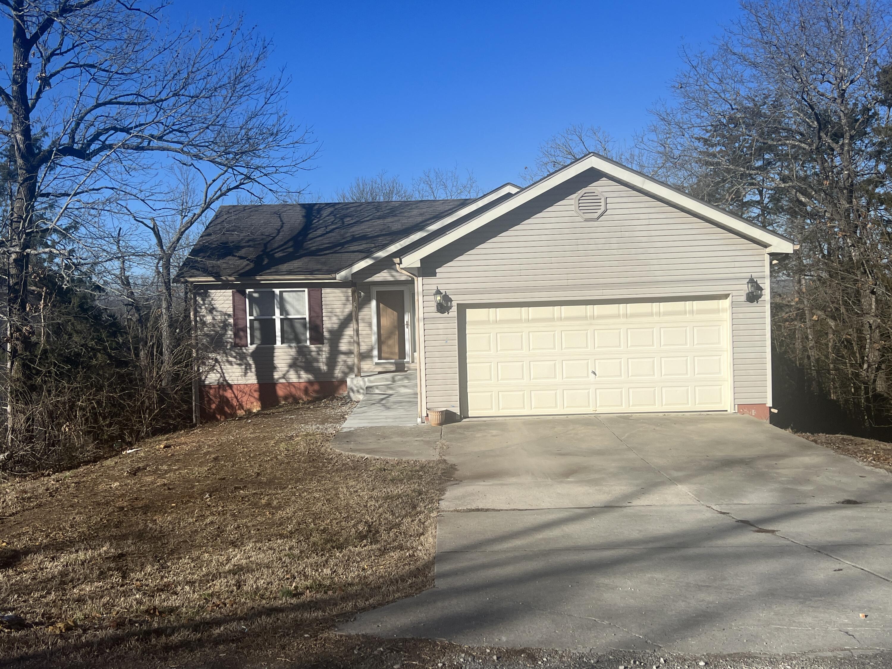 5058 Greenwood Drive Property Photo 3