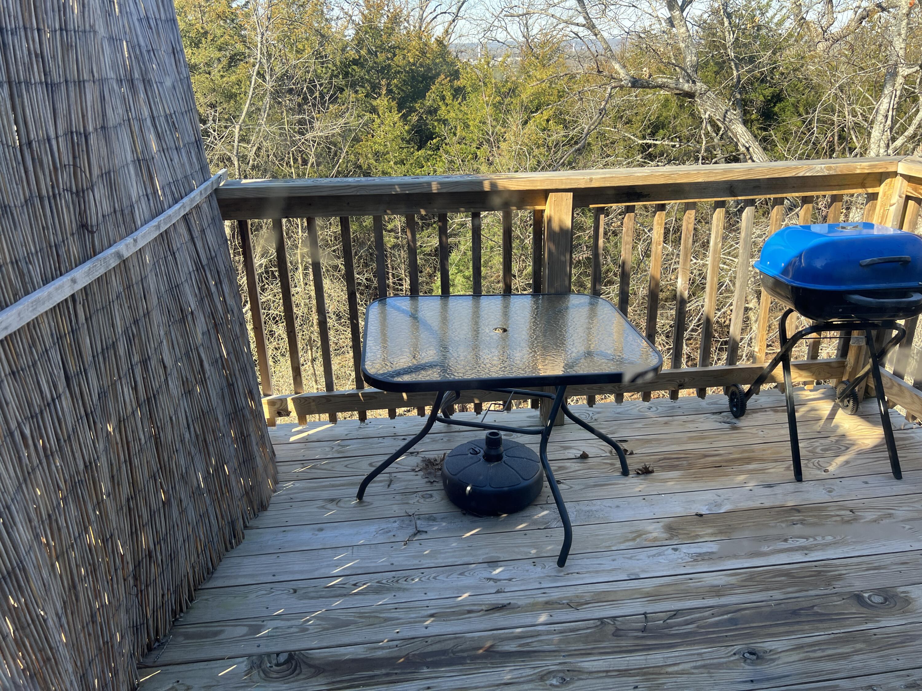 5058 Greenwood Drive Property Photo 9