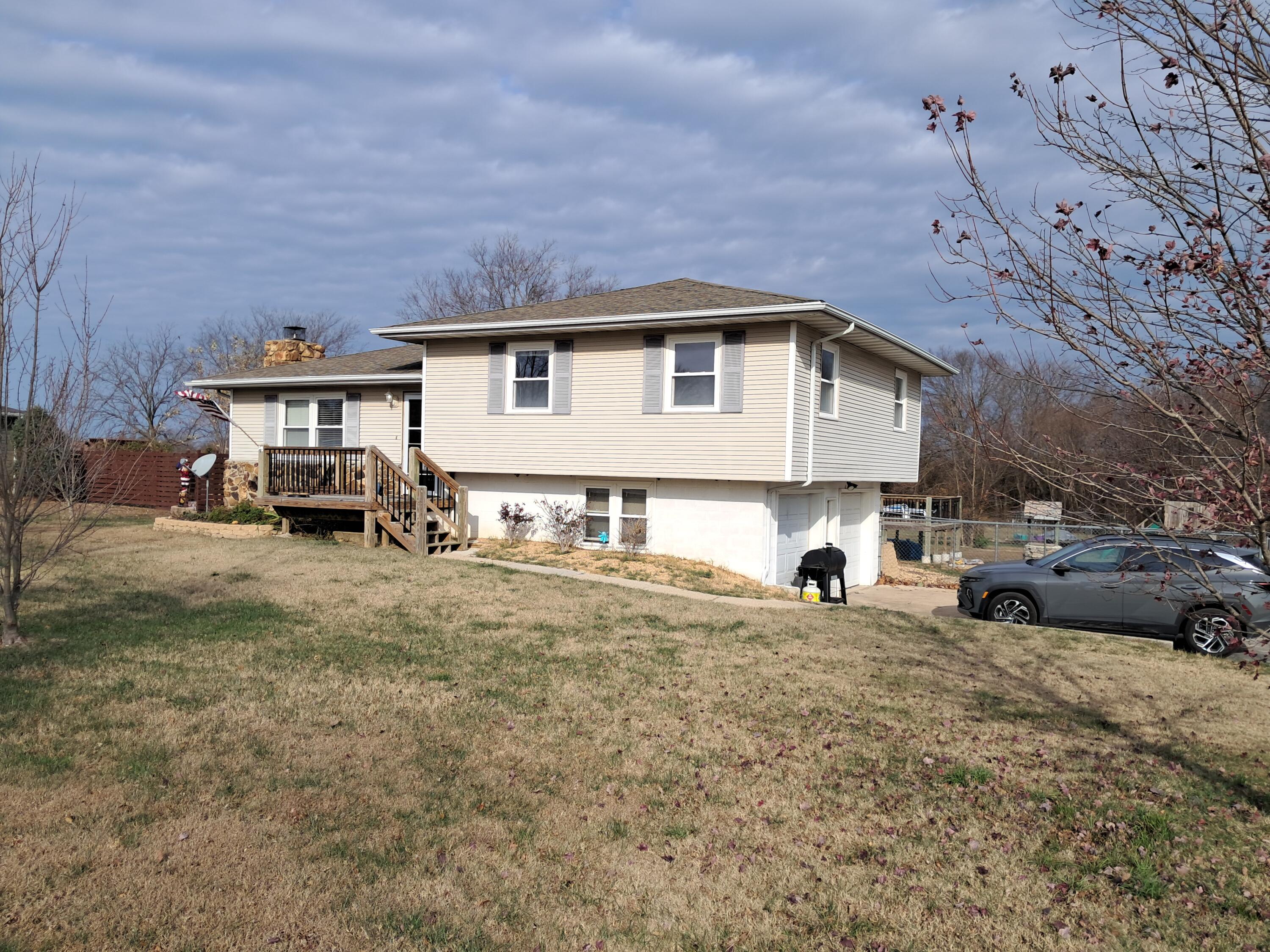 512 East Northview Circle Property Photo