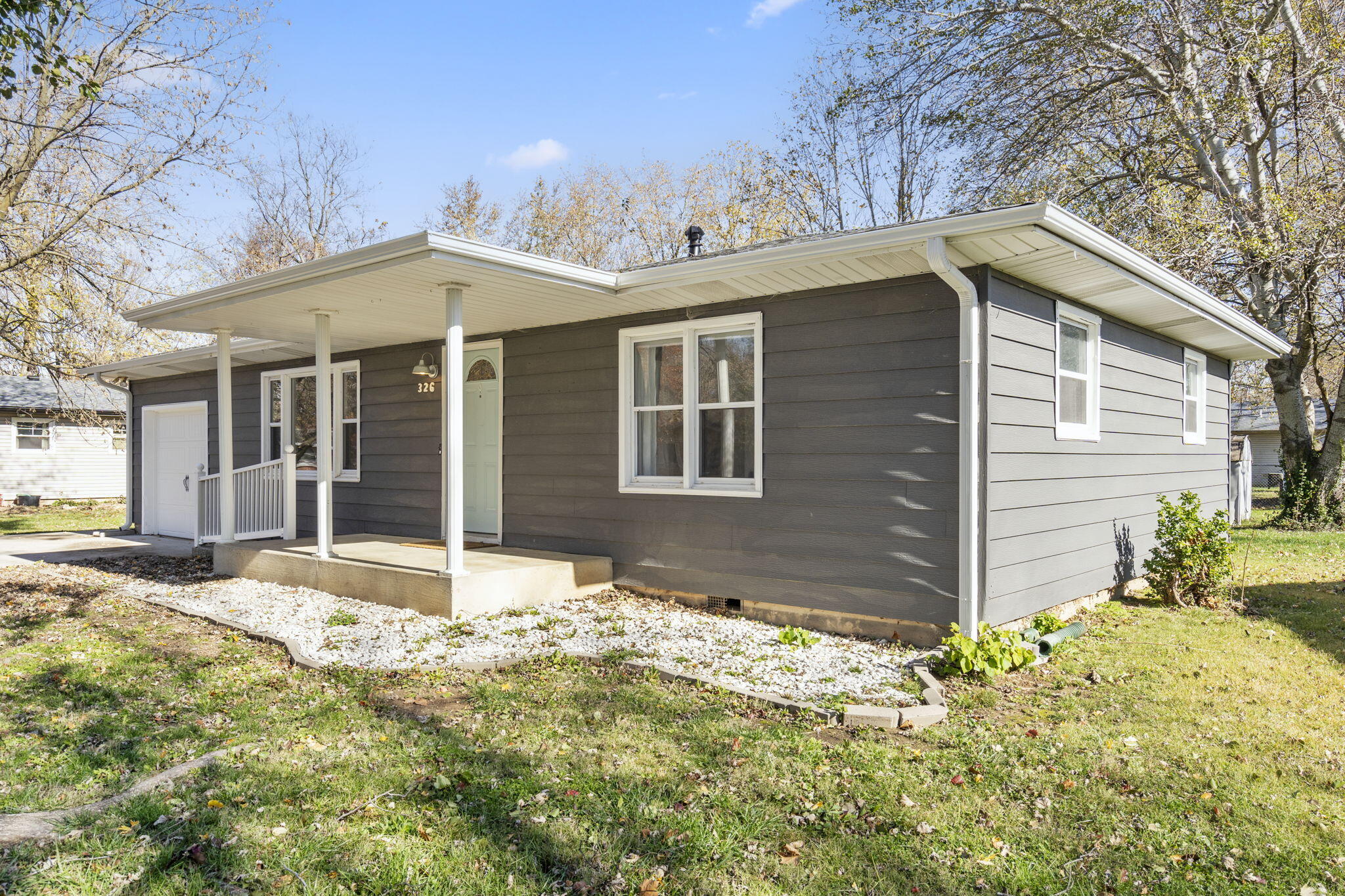 326 North Vine Street Property Photo 4