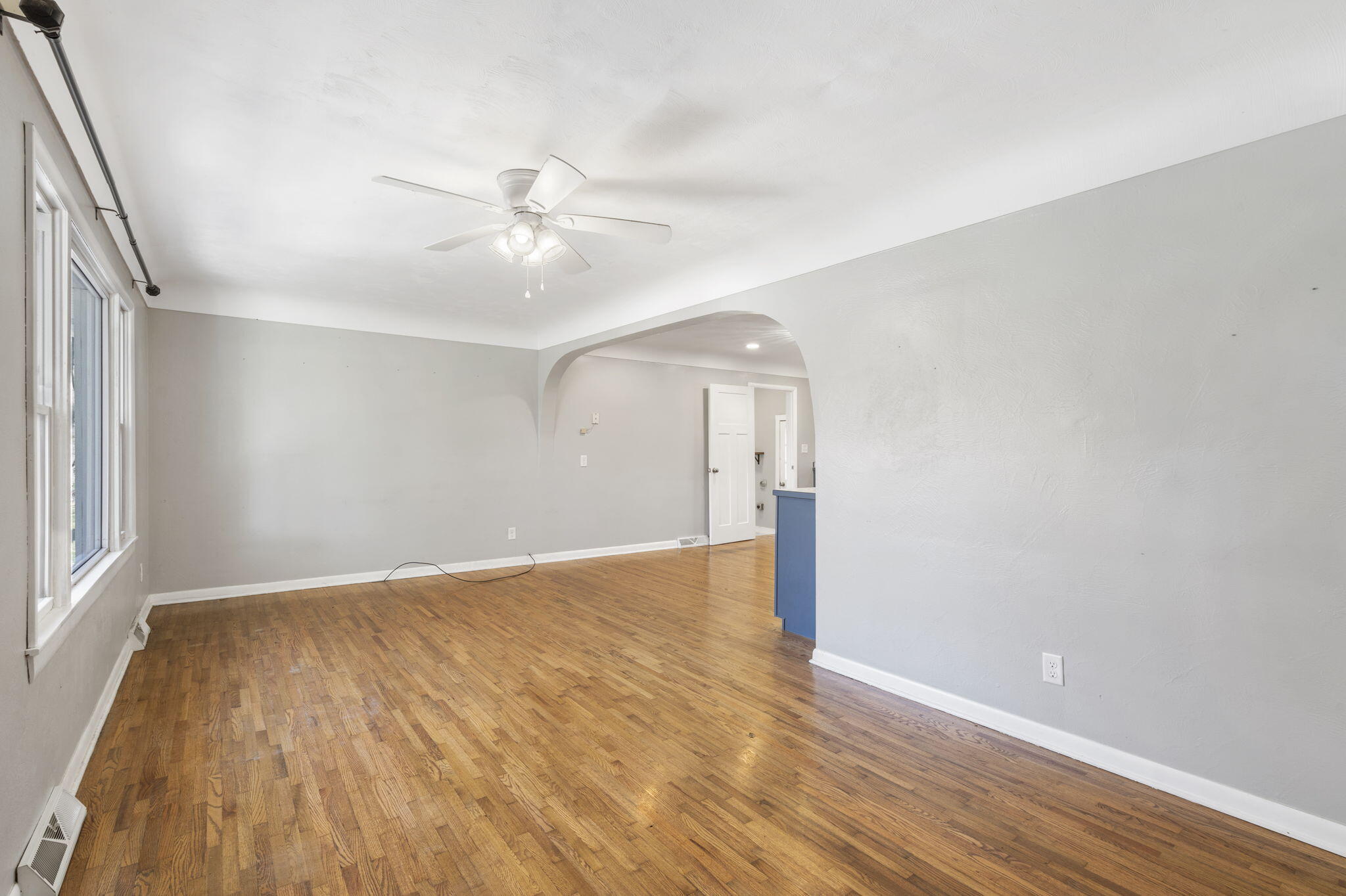 326 North Vine Street Property Photo 6