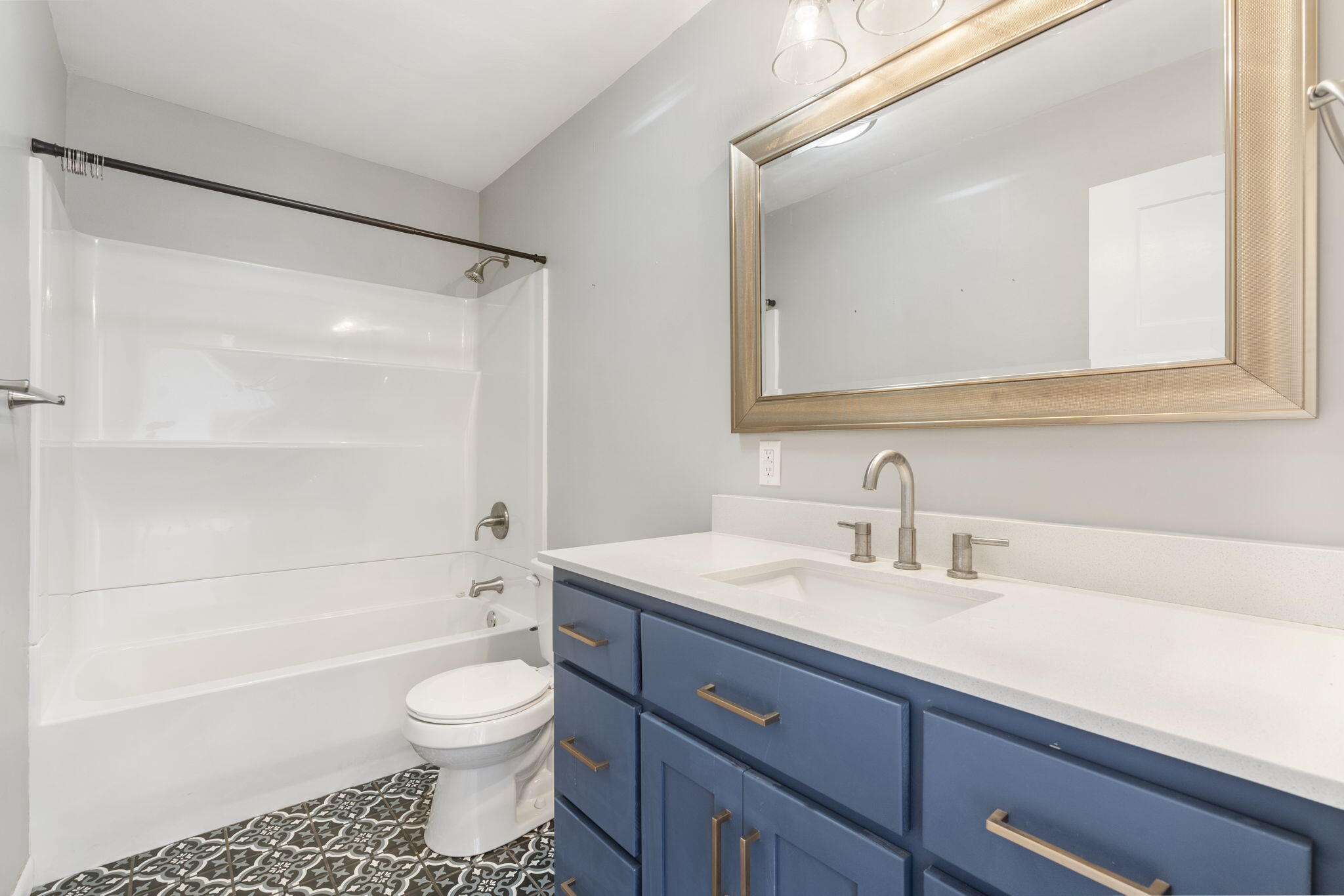 326 North Vine Street Property Photo 17