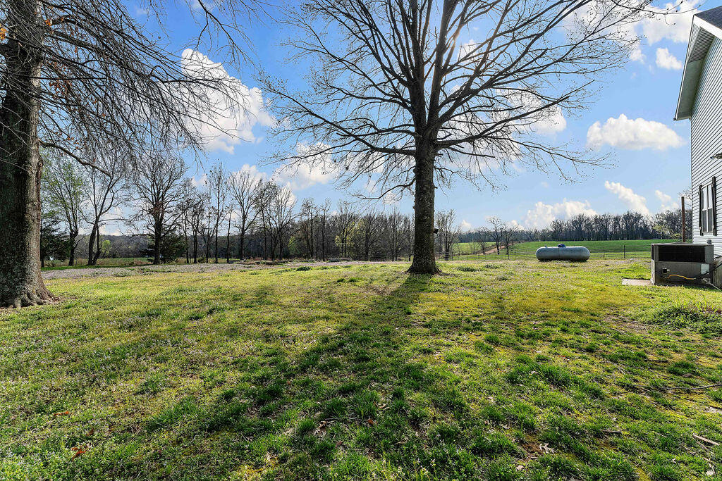188 Lonestar Road Property Photo 11