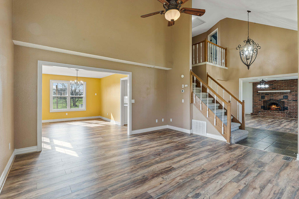 188 Lonestar Road Property Photo 19
