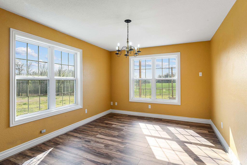 188 Lonestar Road Property Photo 20