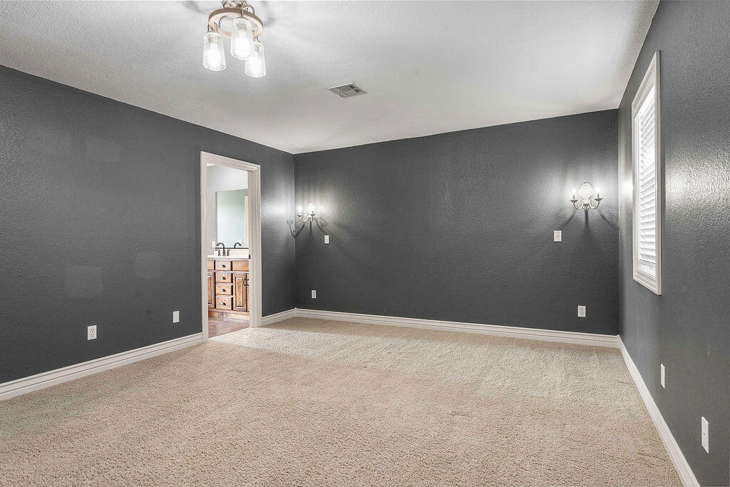 188 Lonestar Road Property Photo 35