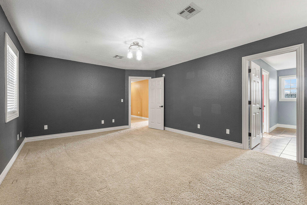 188 Lonestar Road Property Photo 36