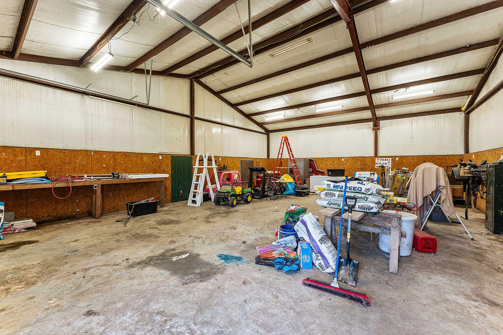 188 Lonestar Road Property Photo 54