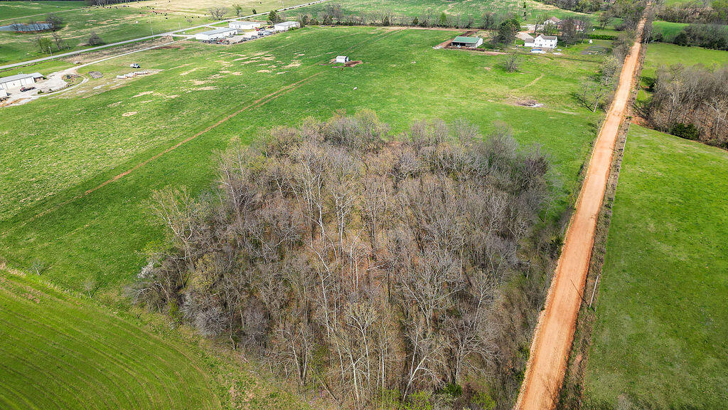188 Lonestar Road Property Photo 64