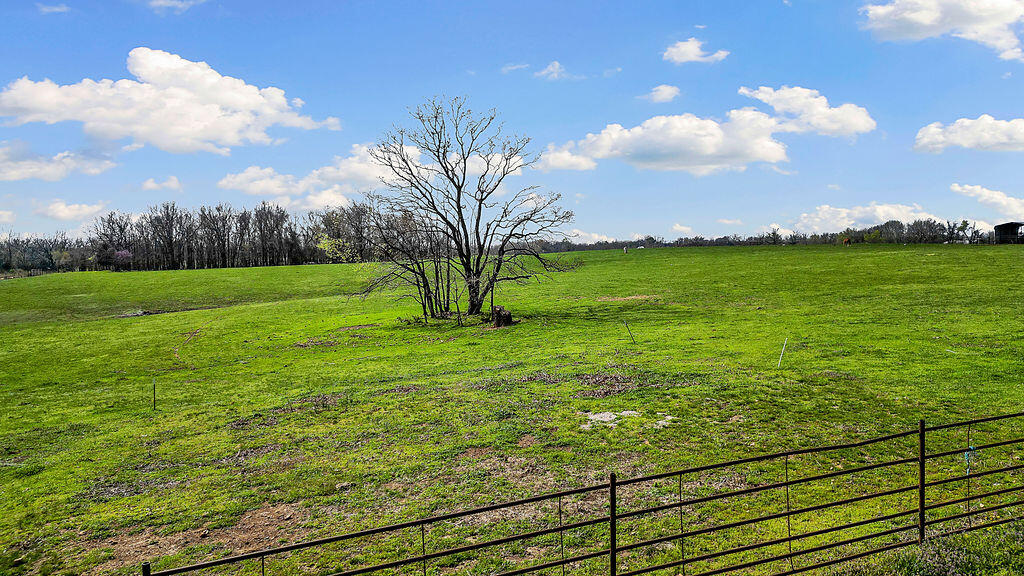 188 Lonestar Road Property Photo 71