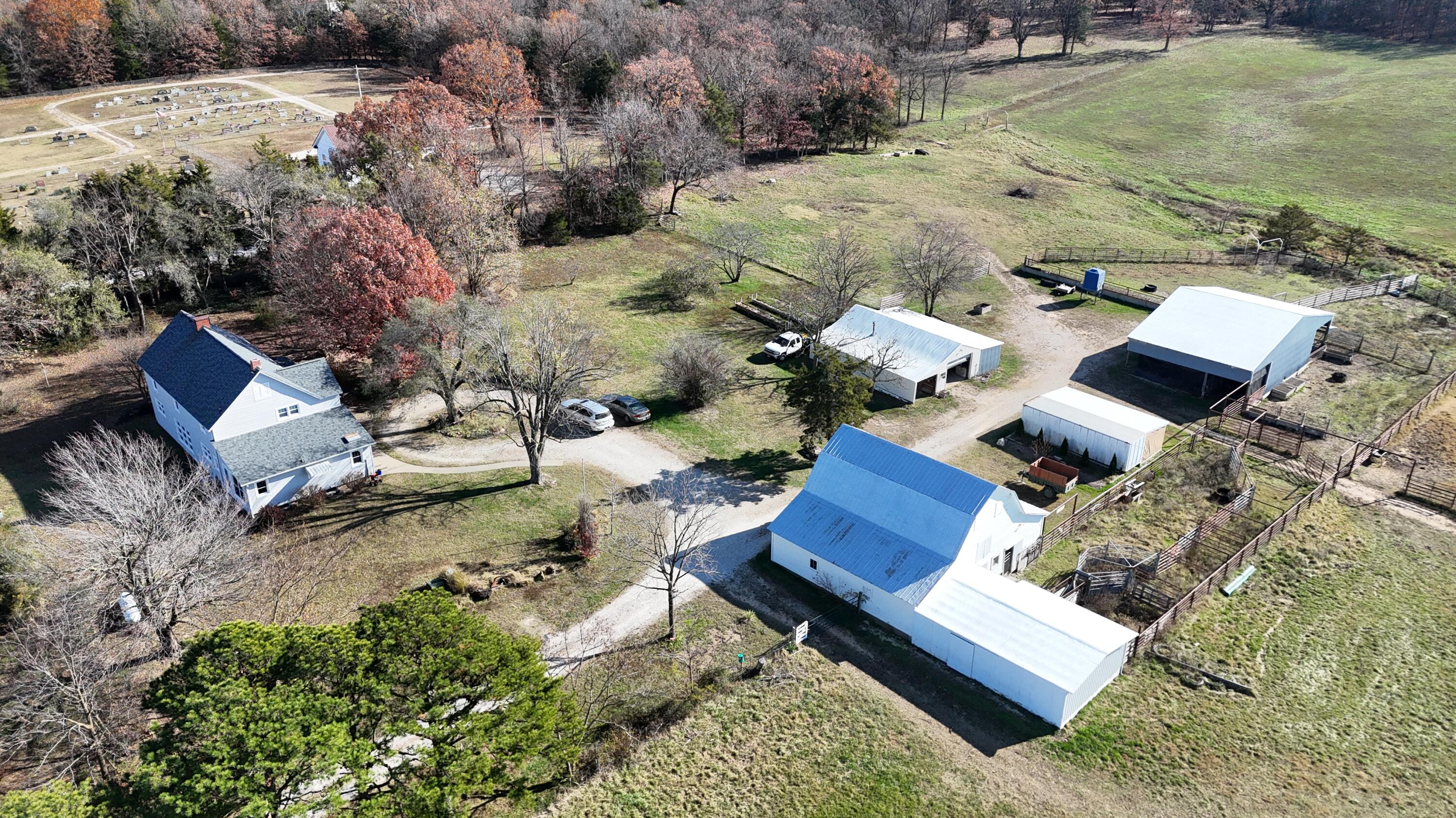 2332 Hwy E E Property Photo