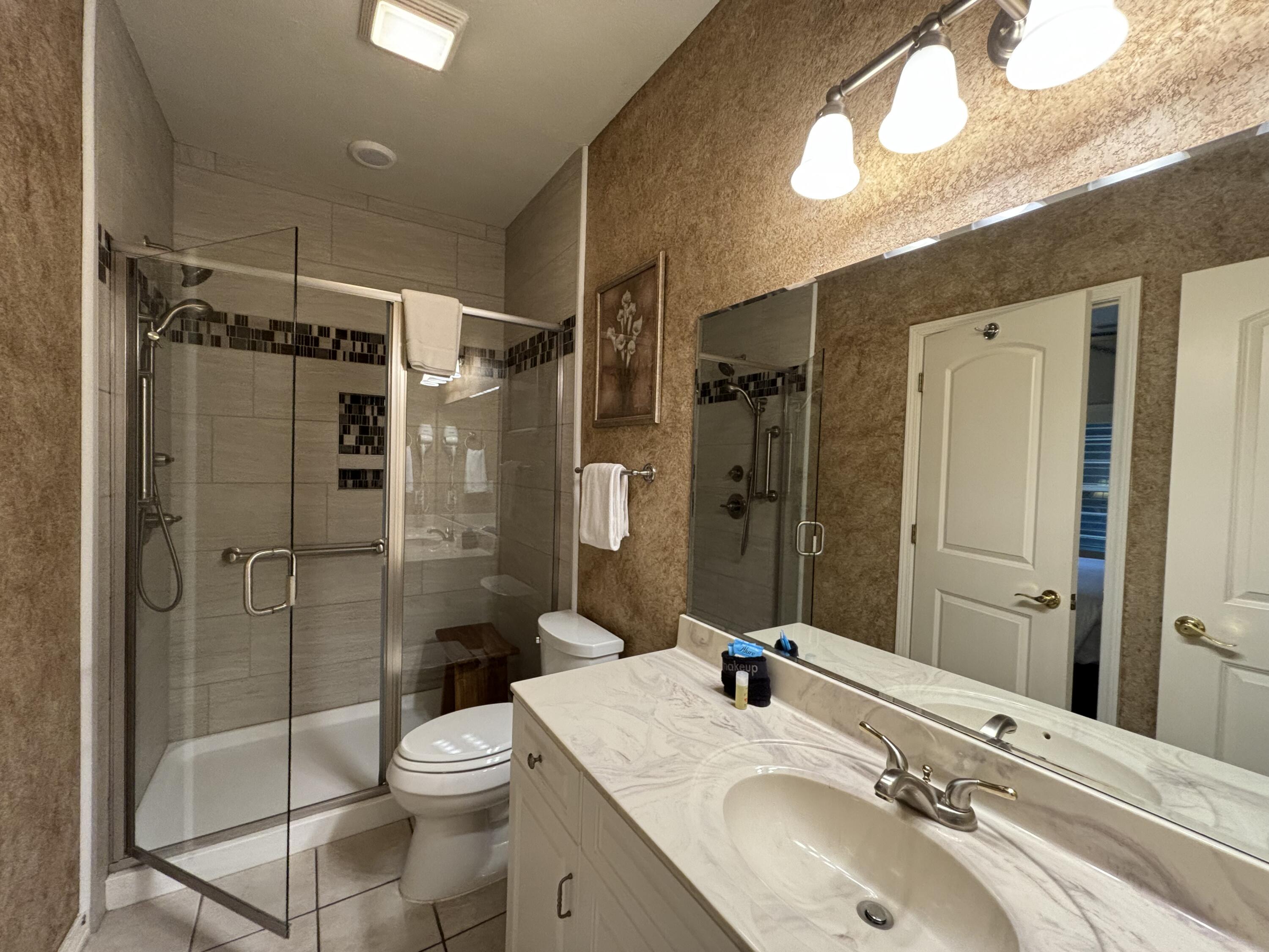 3830 Green Mountain Drive Property Photo 20
