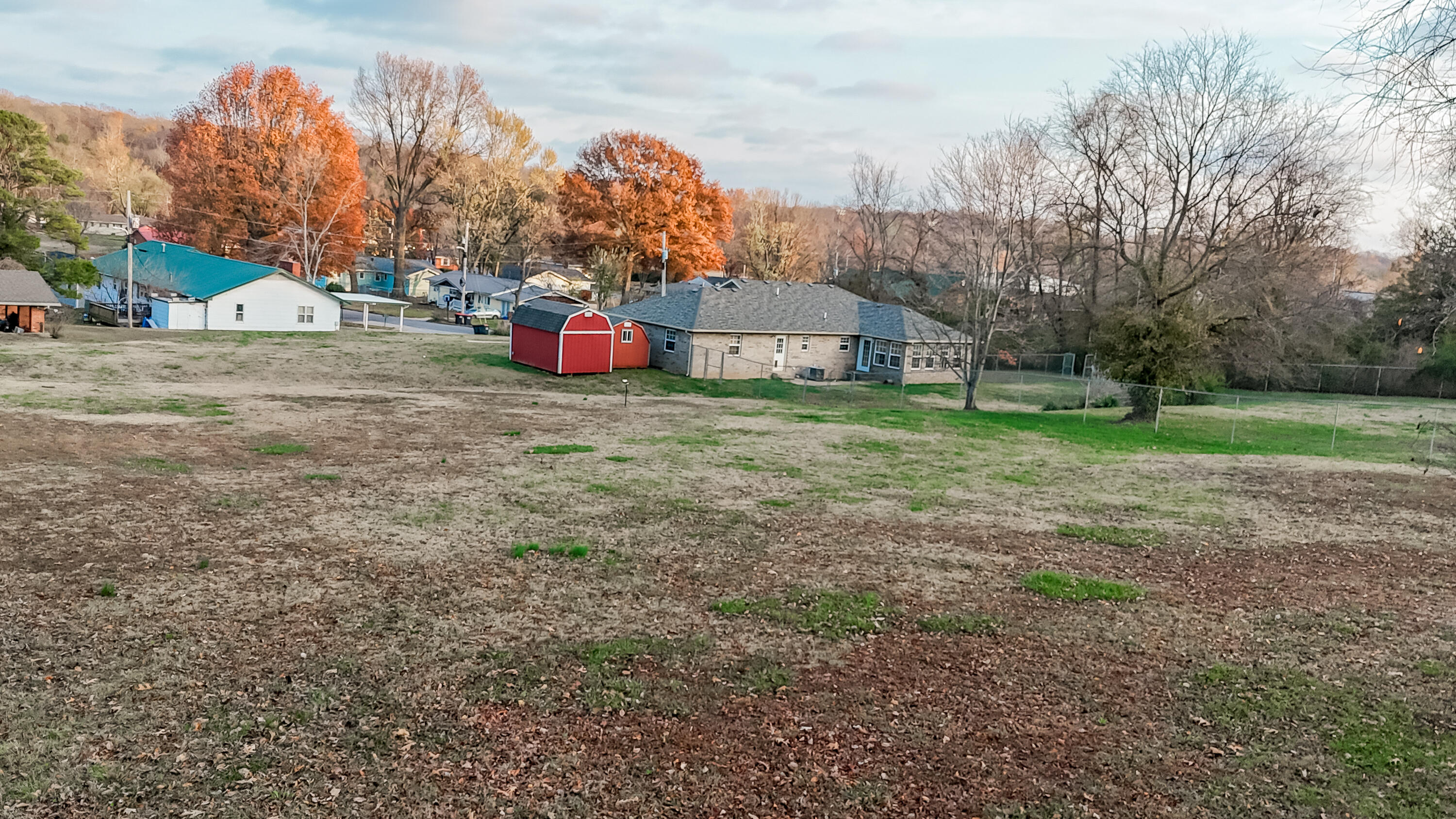 107 North Spring Street Property Photo 5