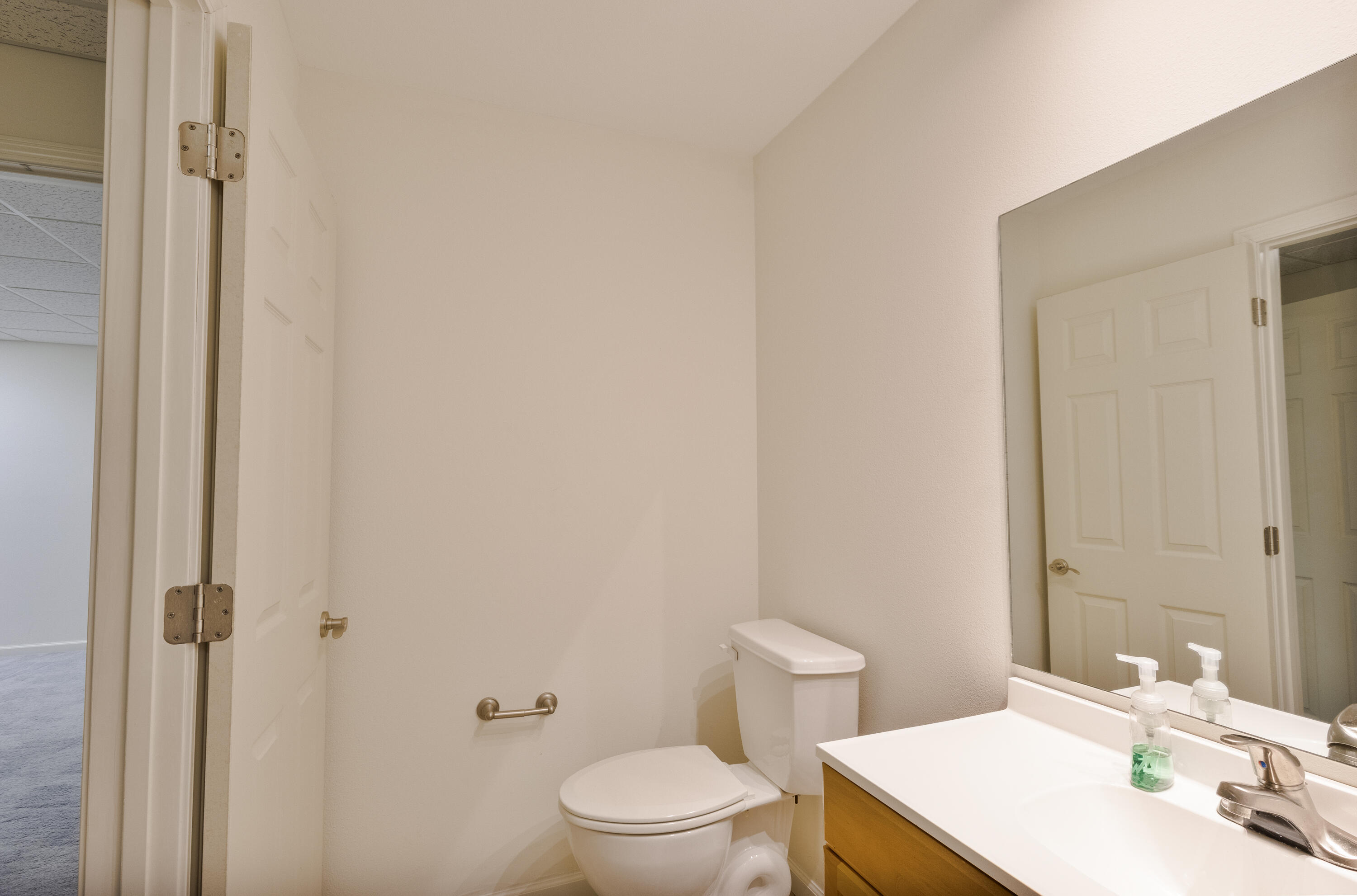 107 North Spring Street Property Photo 19