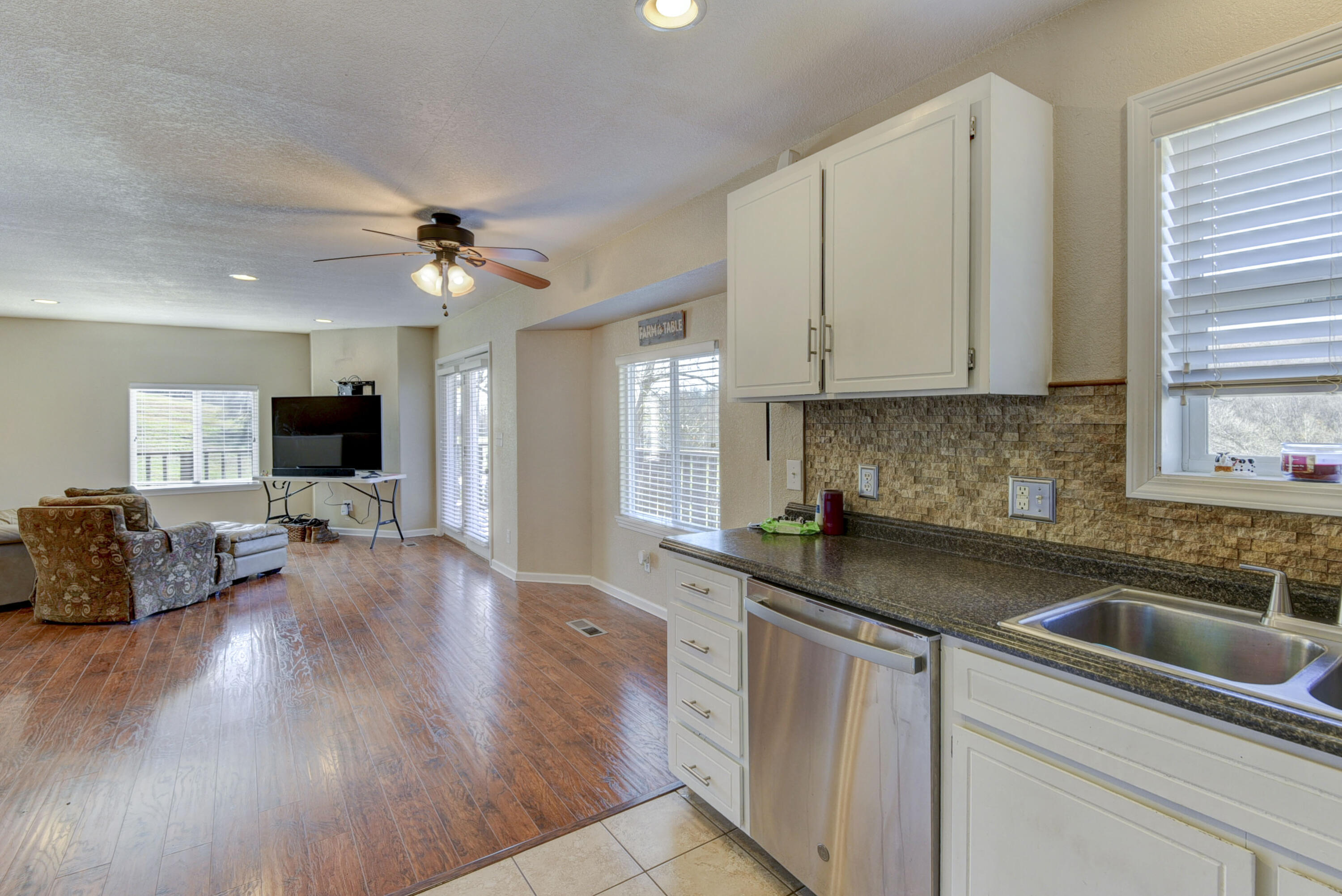4676 Route Jj Property Photo 11
