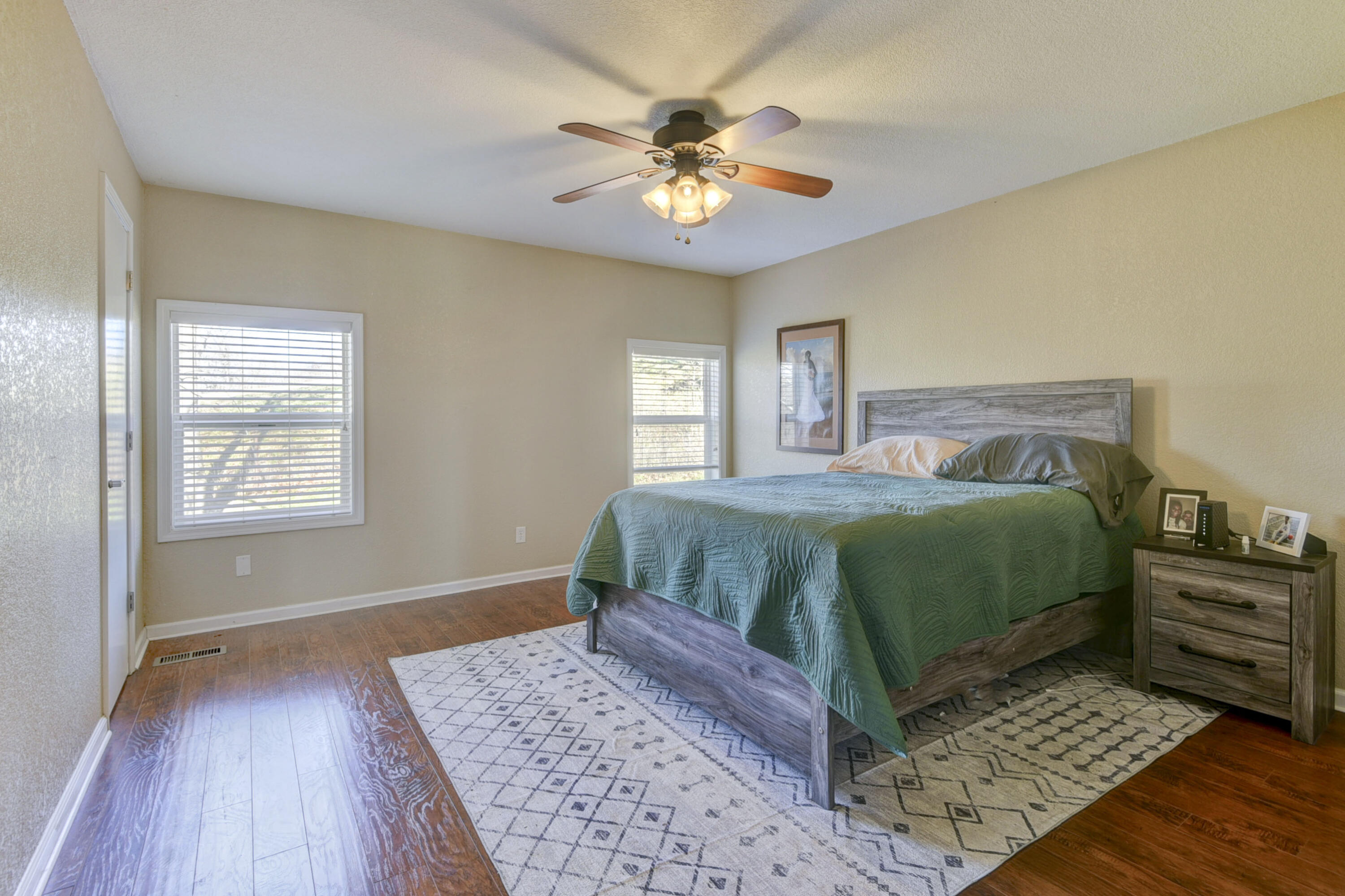 4676 Route Jj Property Photo 14