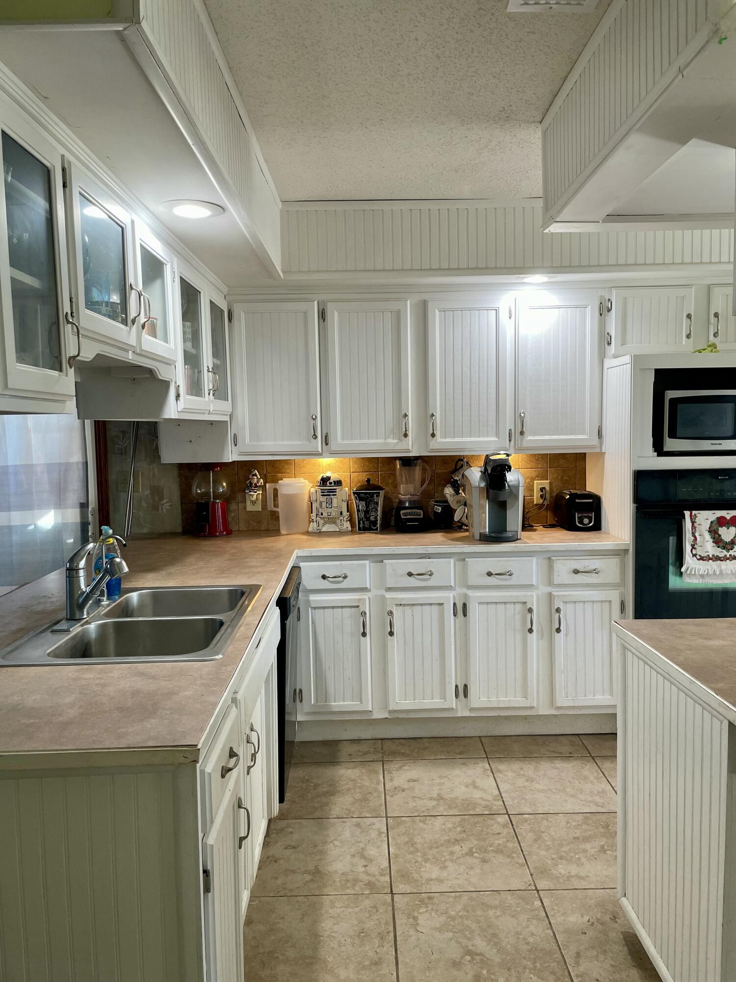87 Cactus Lane Property Photo 4