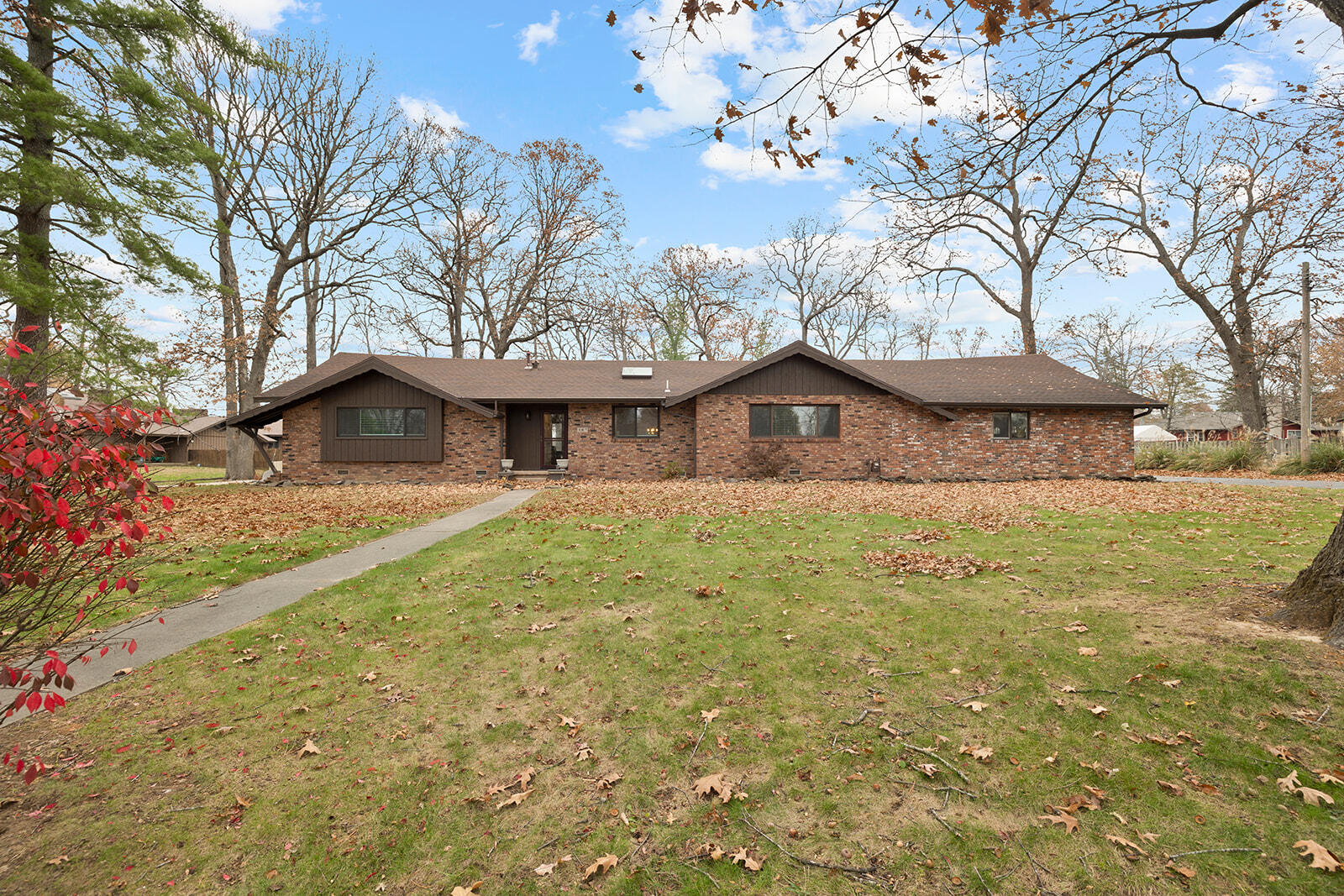 307 East Besse Street Property Photo 2