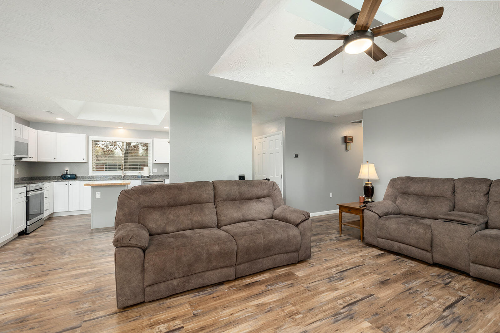 307 East Besse Street Property Photo 10