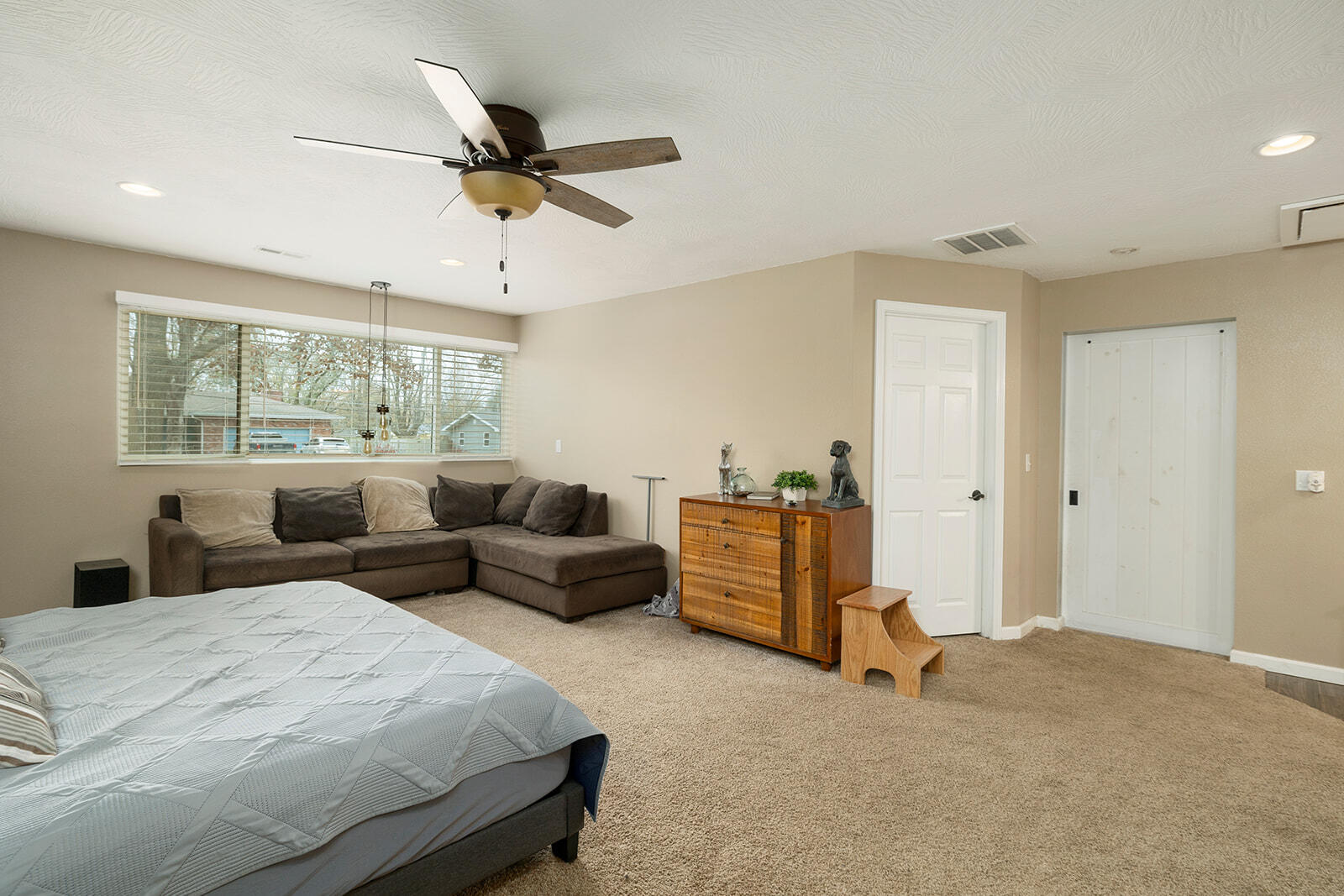 307 East Besse Street Property Photo 19