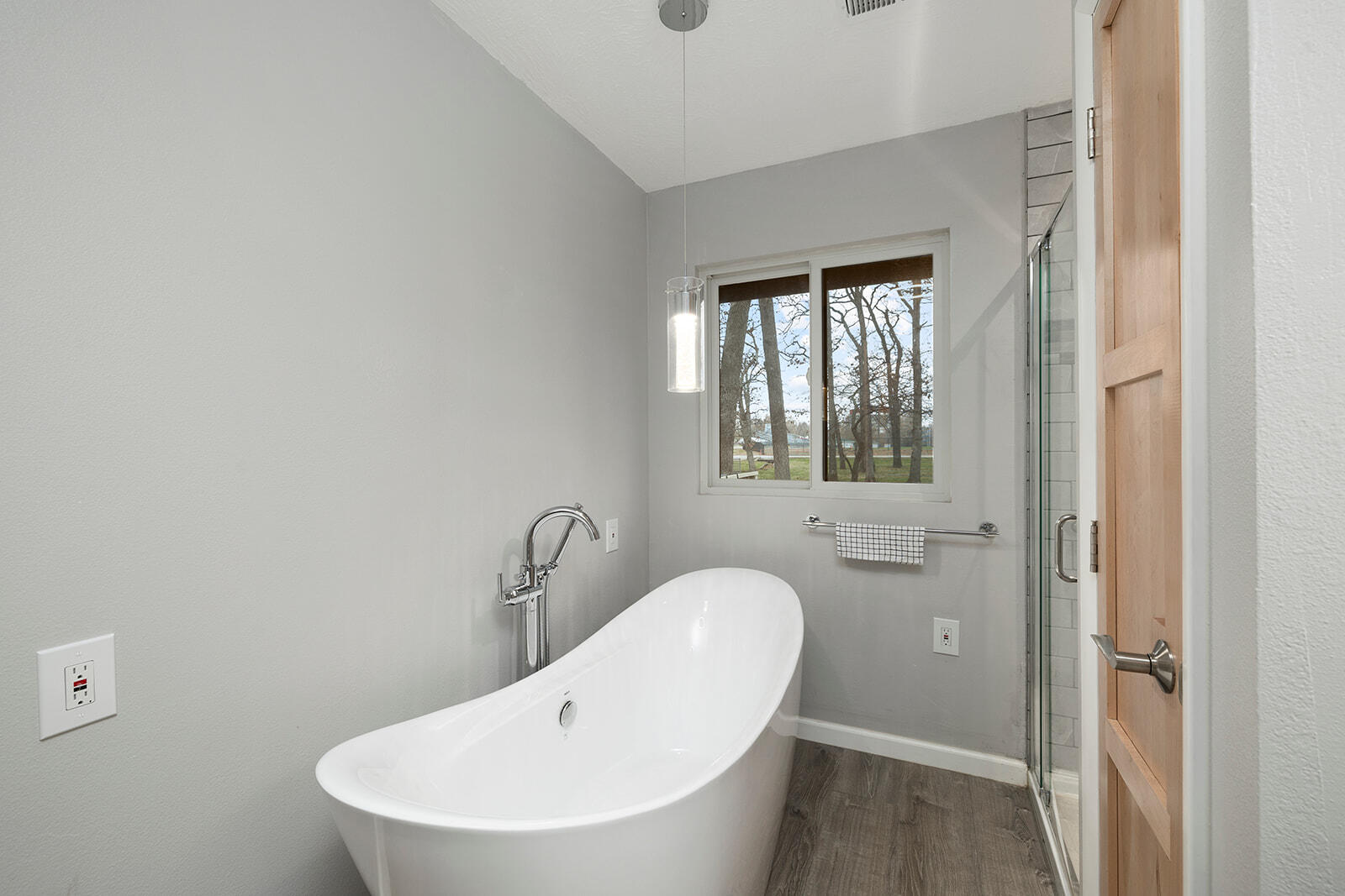307 East Besse Street Property Photo 28