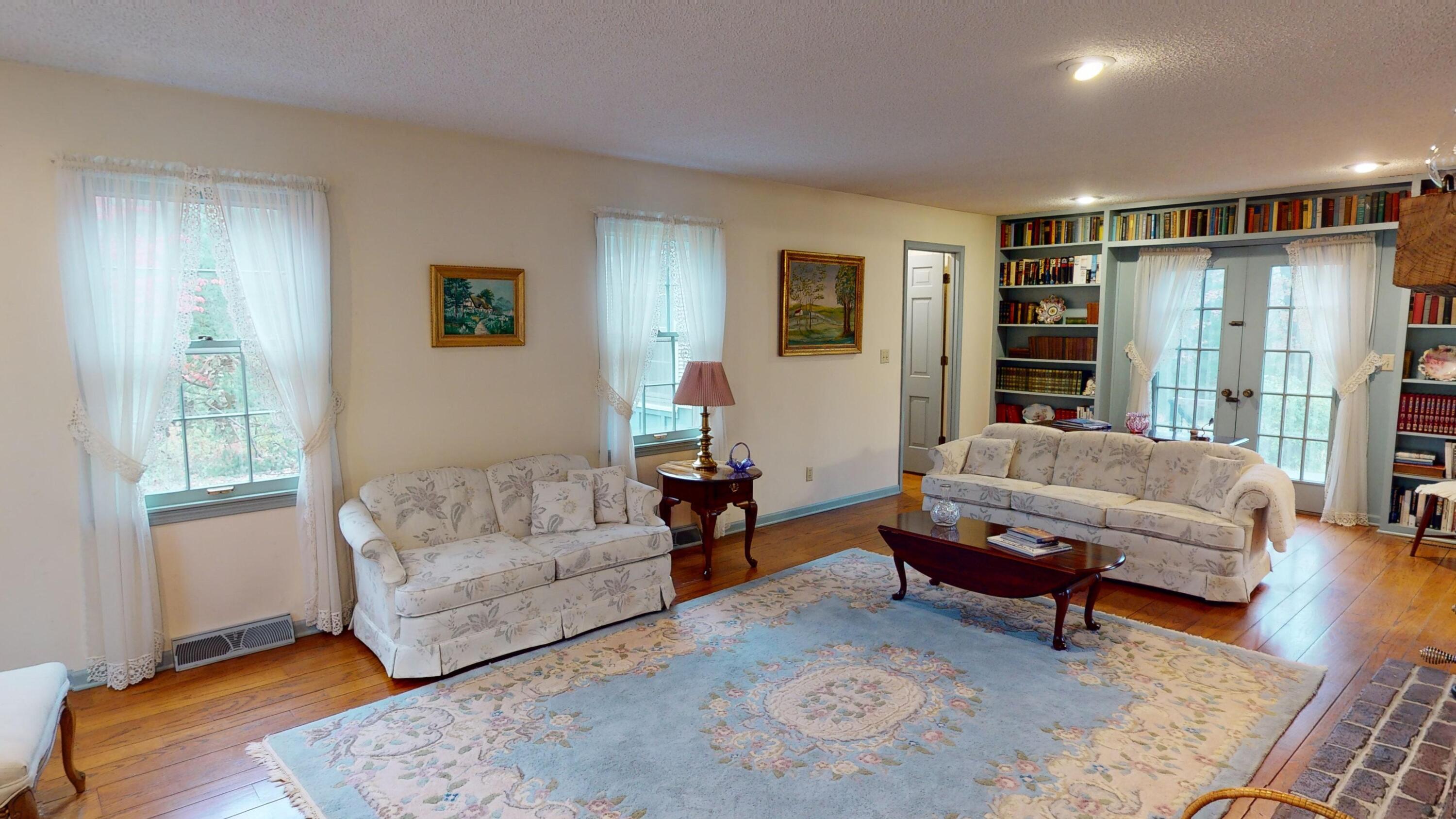 15047 East Peace Road Property Photo 11