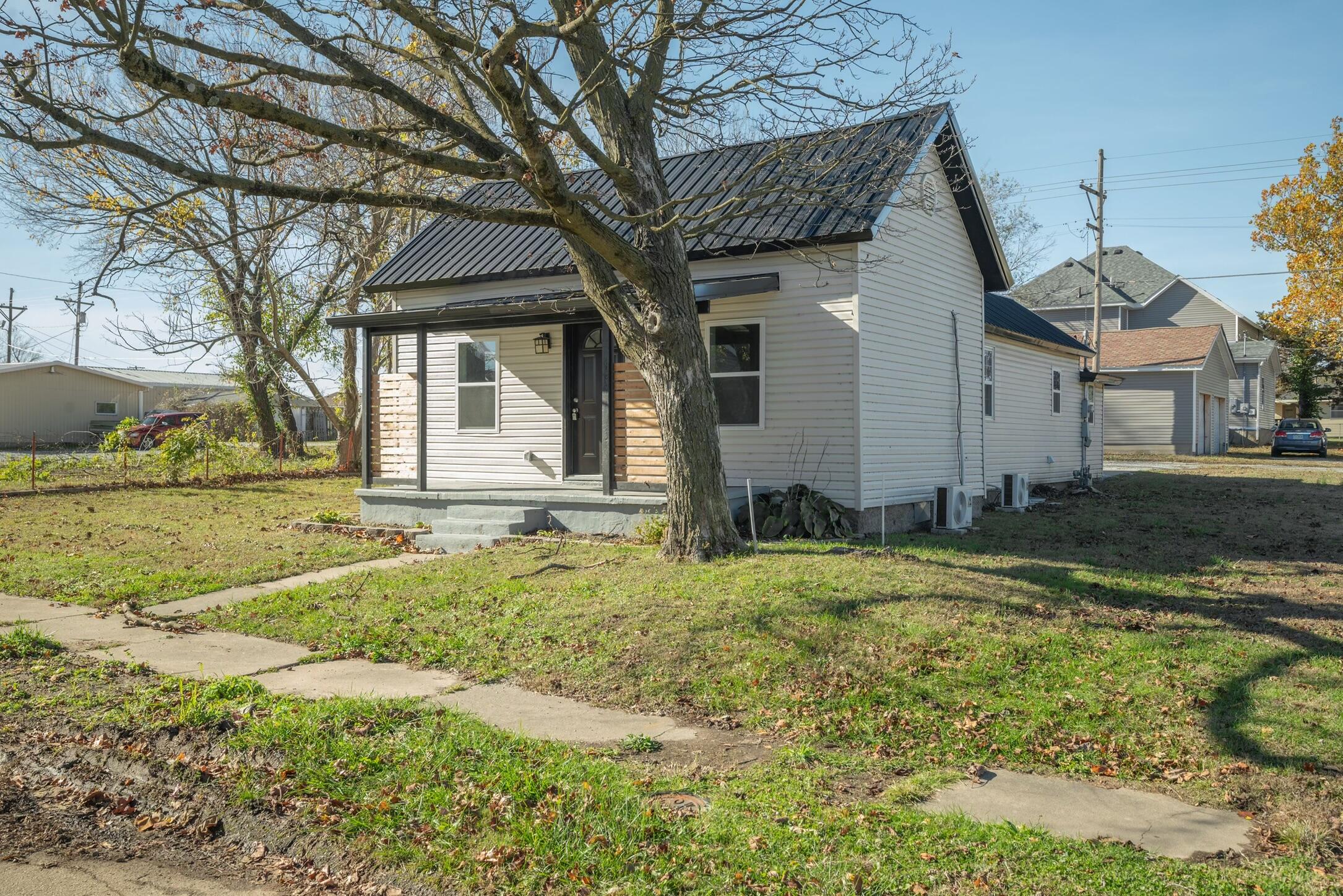312 South Hall Street Property Photo 5