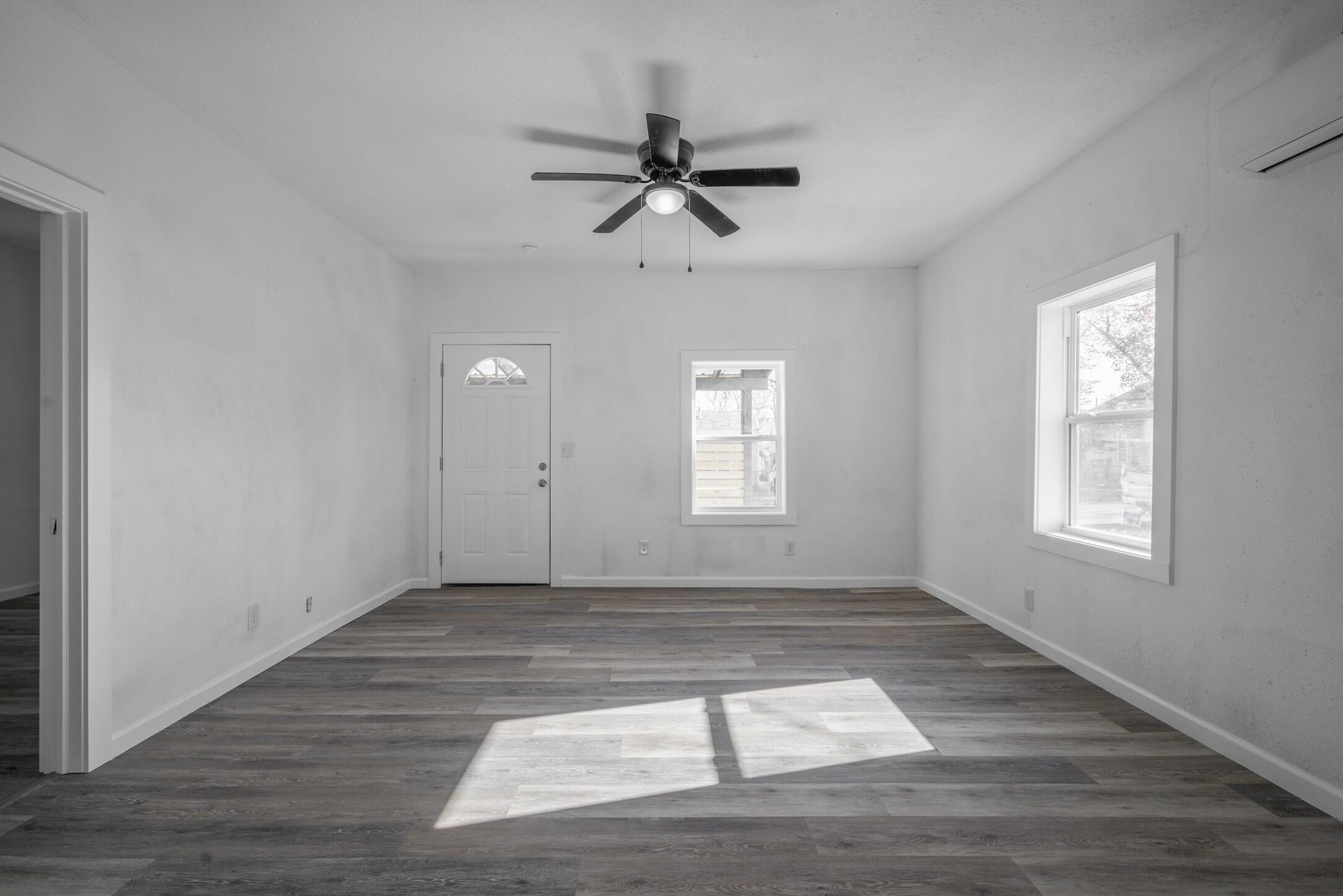 312 South Hall Street Property Photo 15