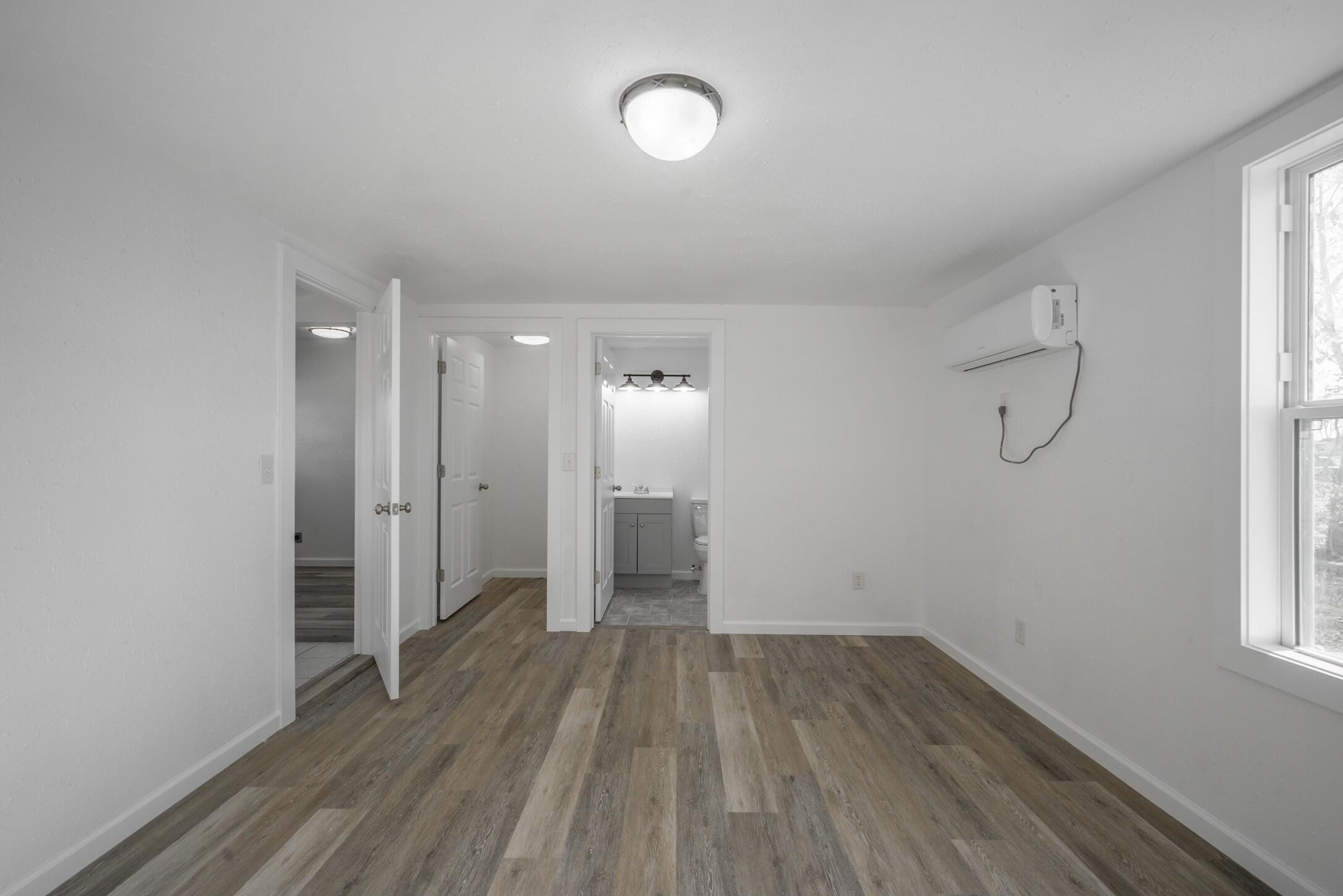 312 South Hall Street Property Photo 44