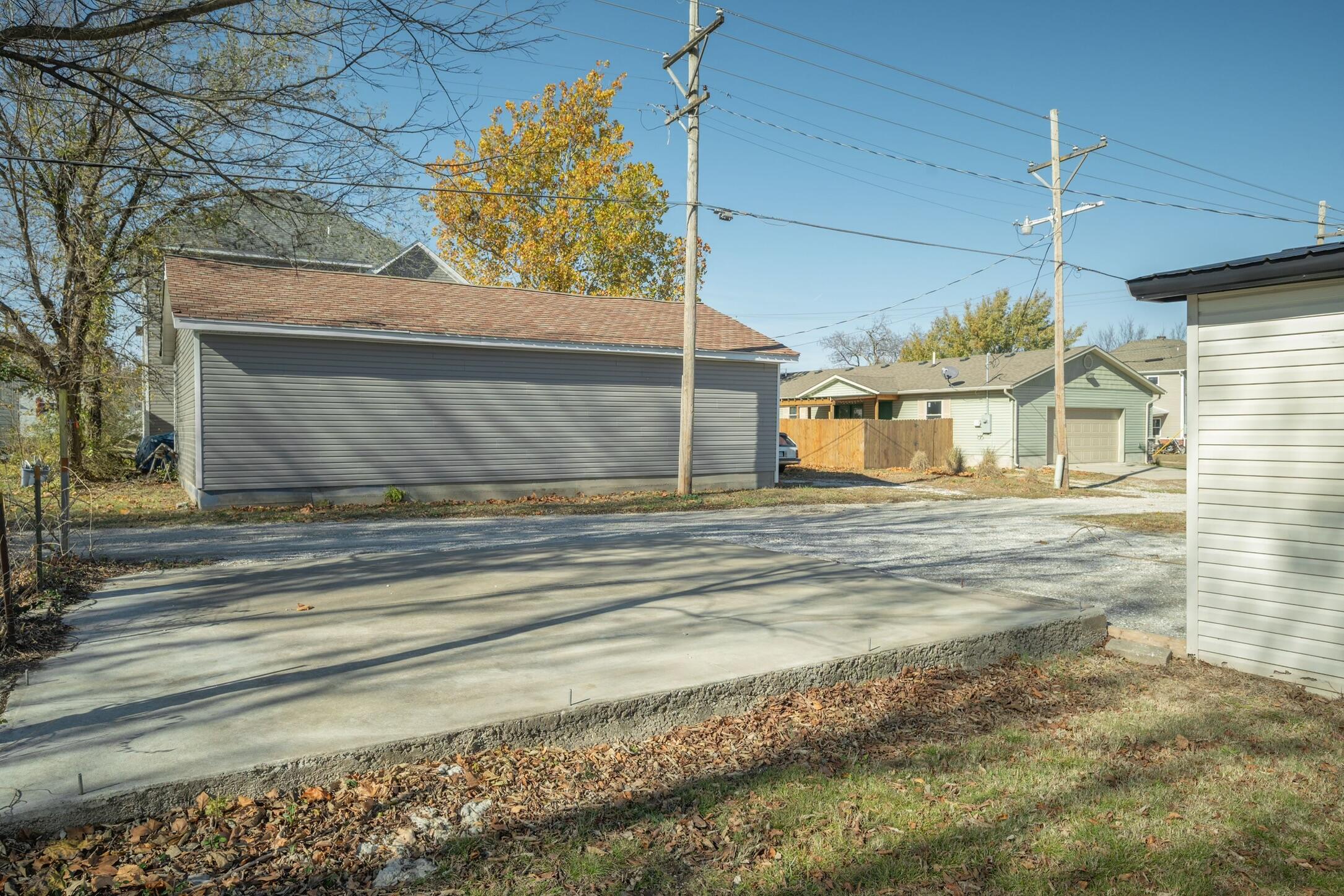 312 South Hall Street Property Photo 49
