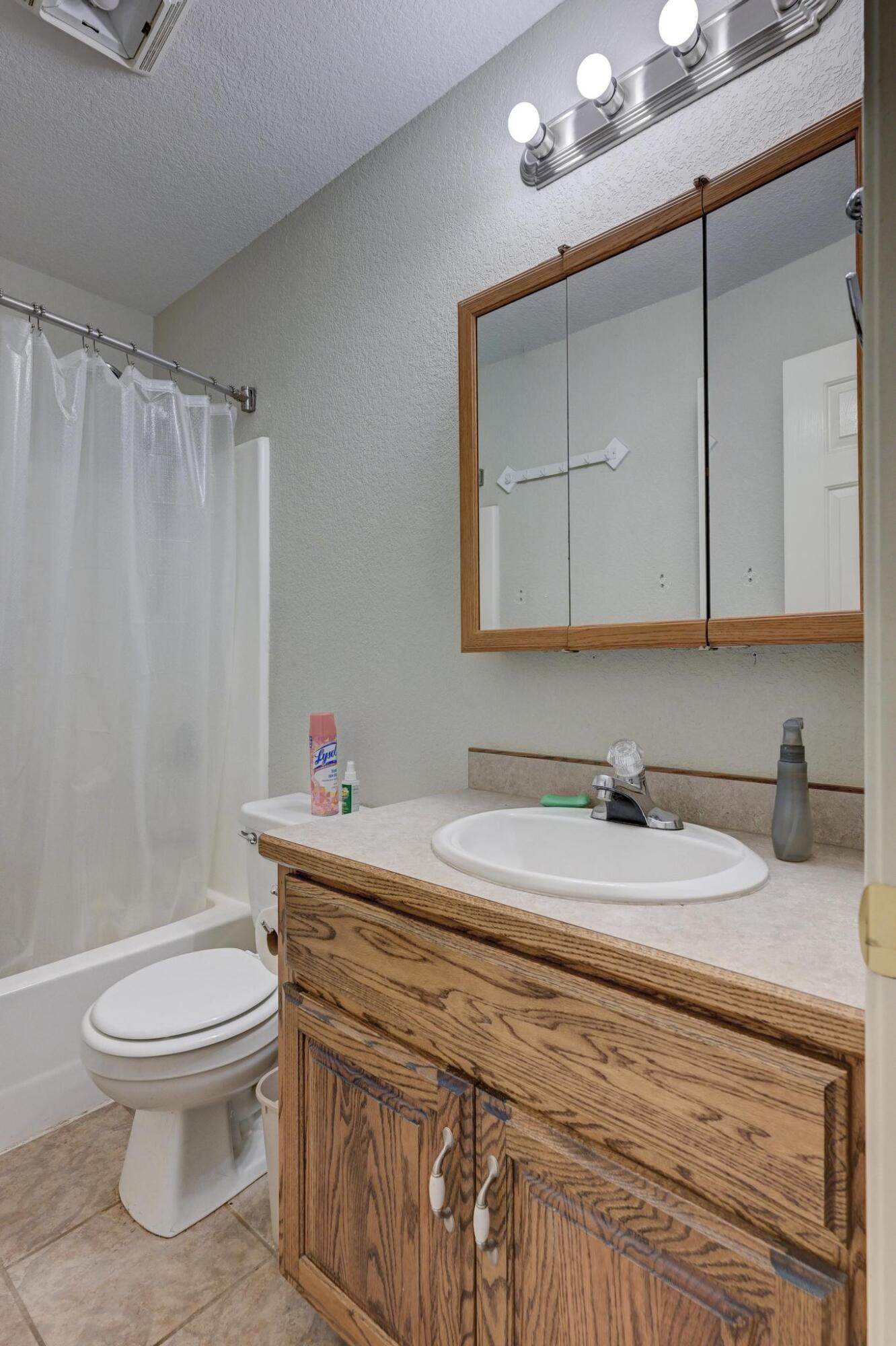 409 Ravenwood Circle Property Photo 26