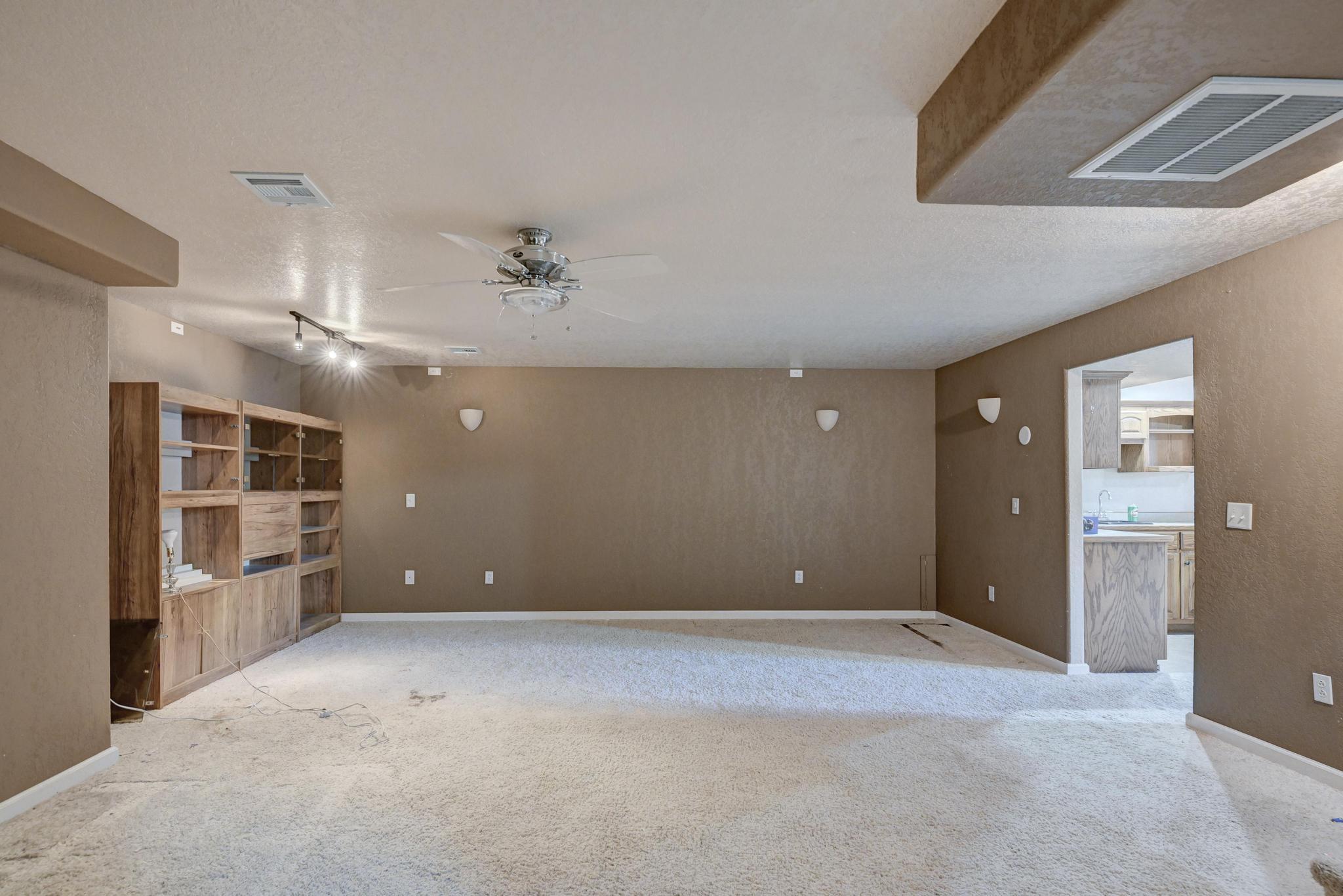 409 Ravenwood Circle Property Photo 31