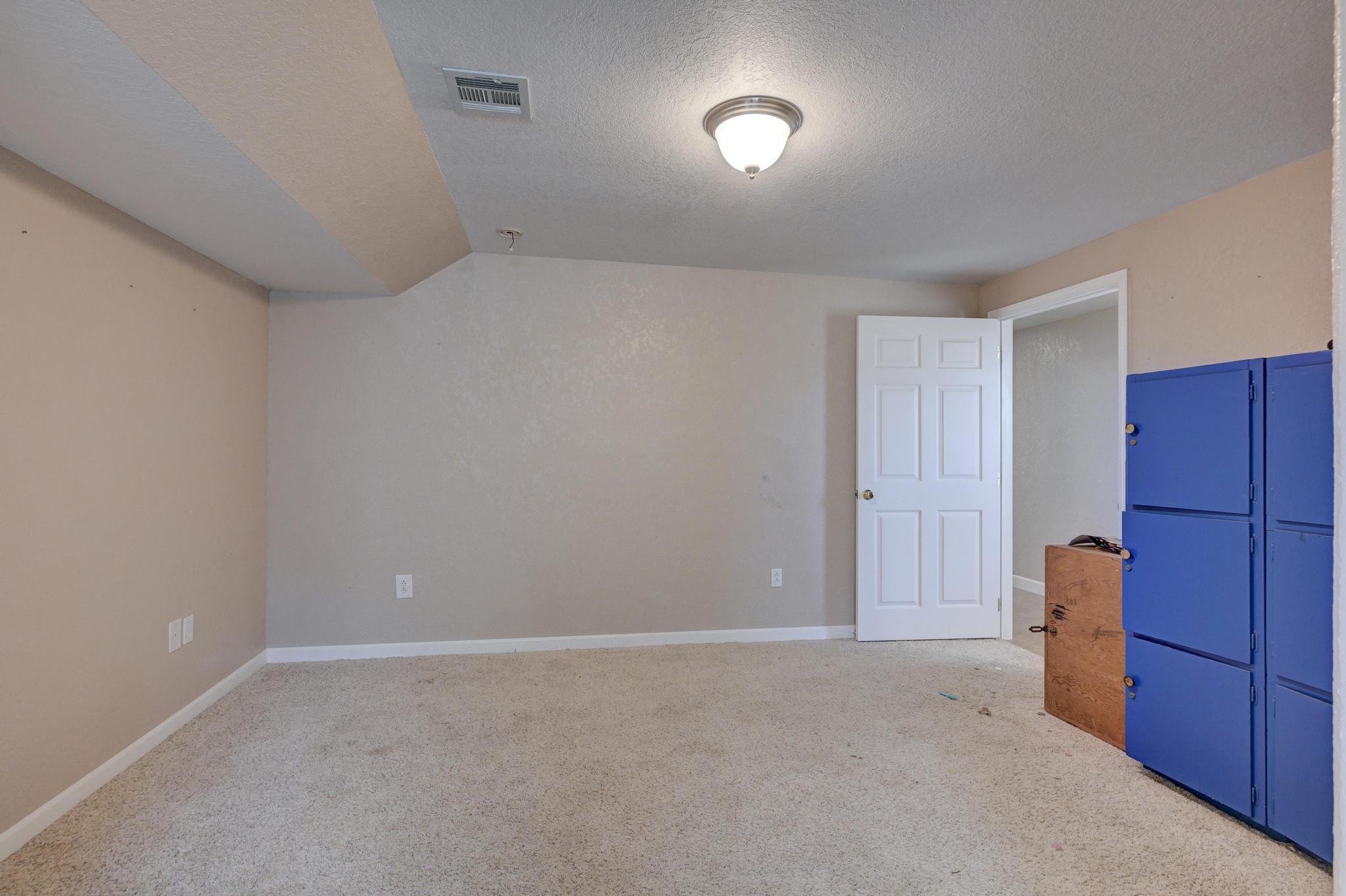 409 Ravenwood Circle Property Photo 40