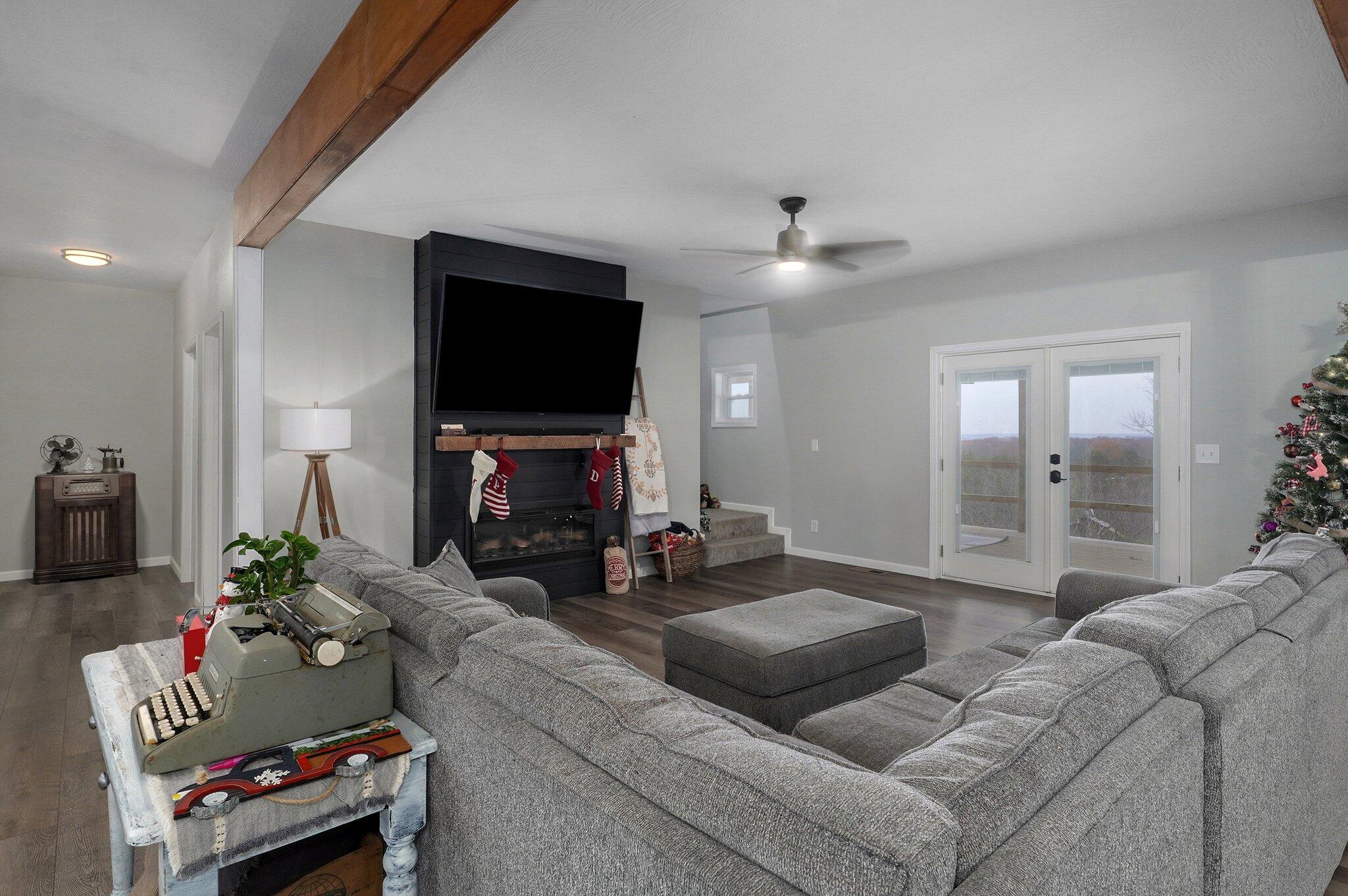 175 Ranch View Court Property Photo 7