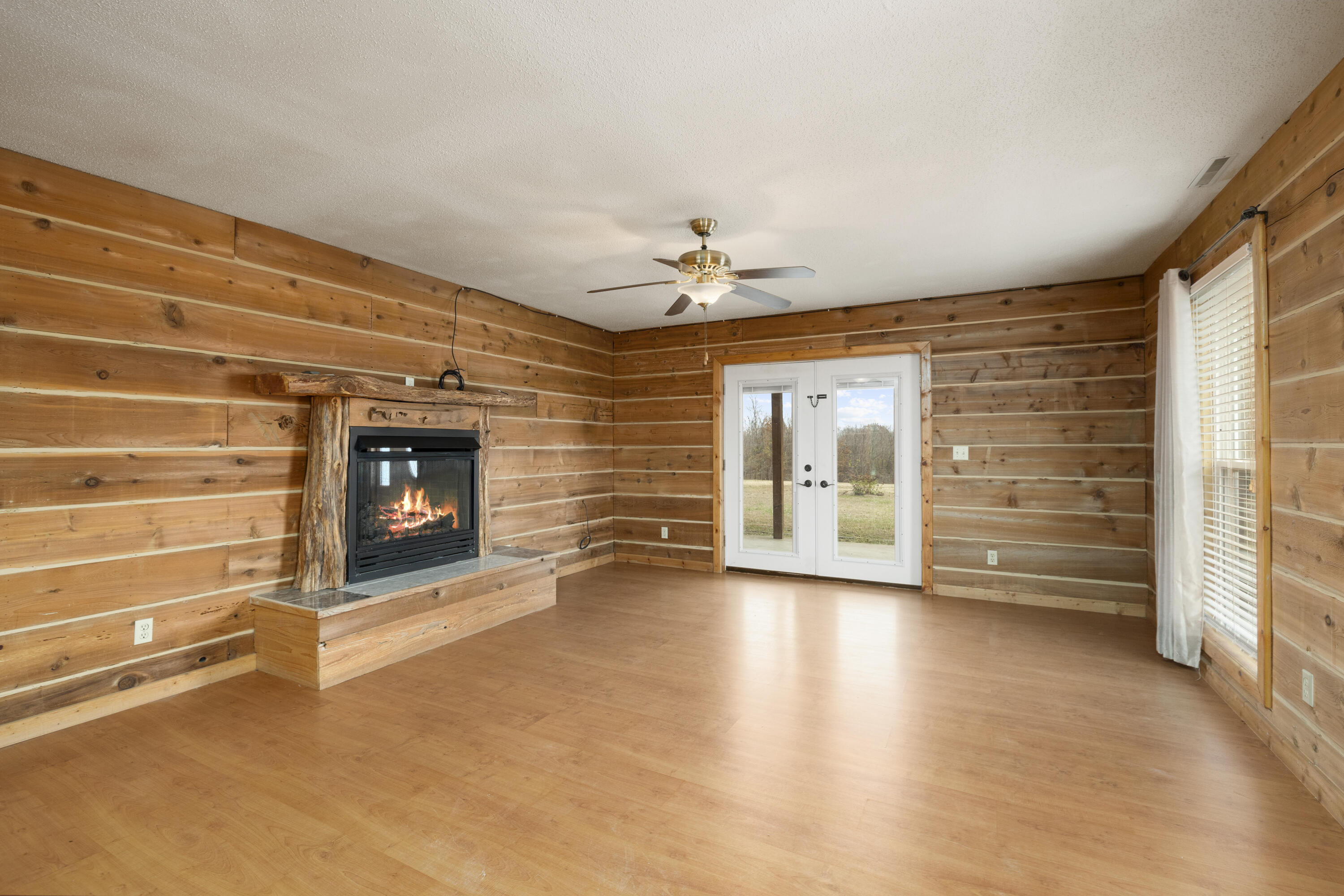 247 South Jefferson Street Property Photo 24