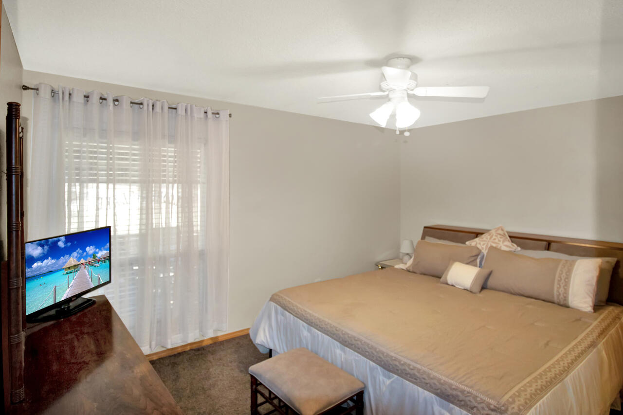 87 Hilltop Street Property Photo 33